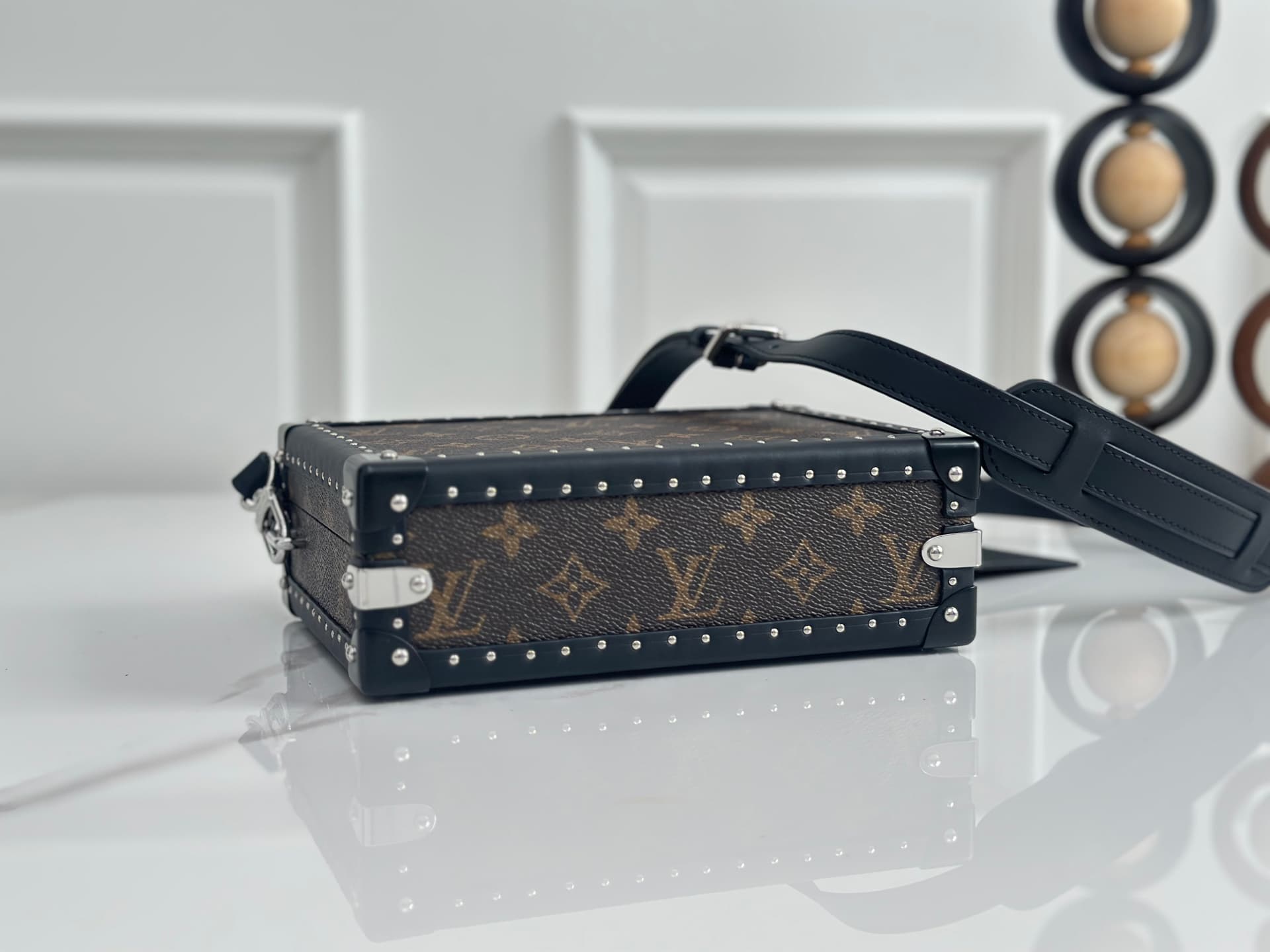 Louis Vuitton Clutch Box Monogram coated canvas M20252 High