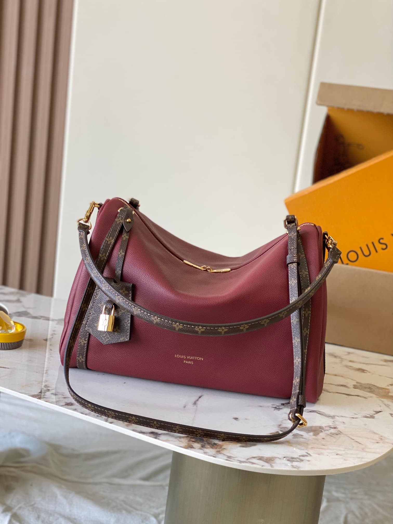 Louis Vuitton Express MM handbag in Carmin red calfskin leather M27689 TOP