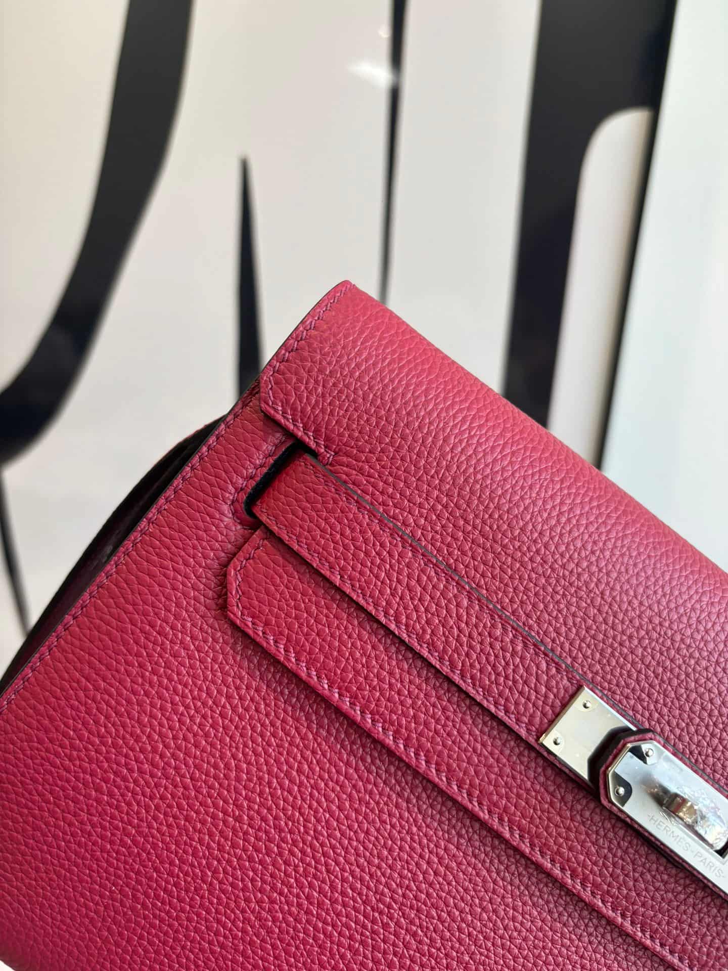 Hermes Kelly Depeches 25 Pouch Togo Leather WAX High