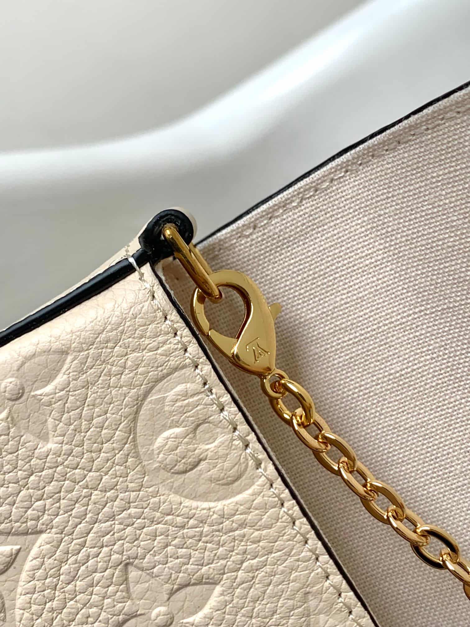 Louis Vuitton Pochette Félicie Cream Monogram Empreinte Leather M82363 High