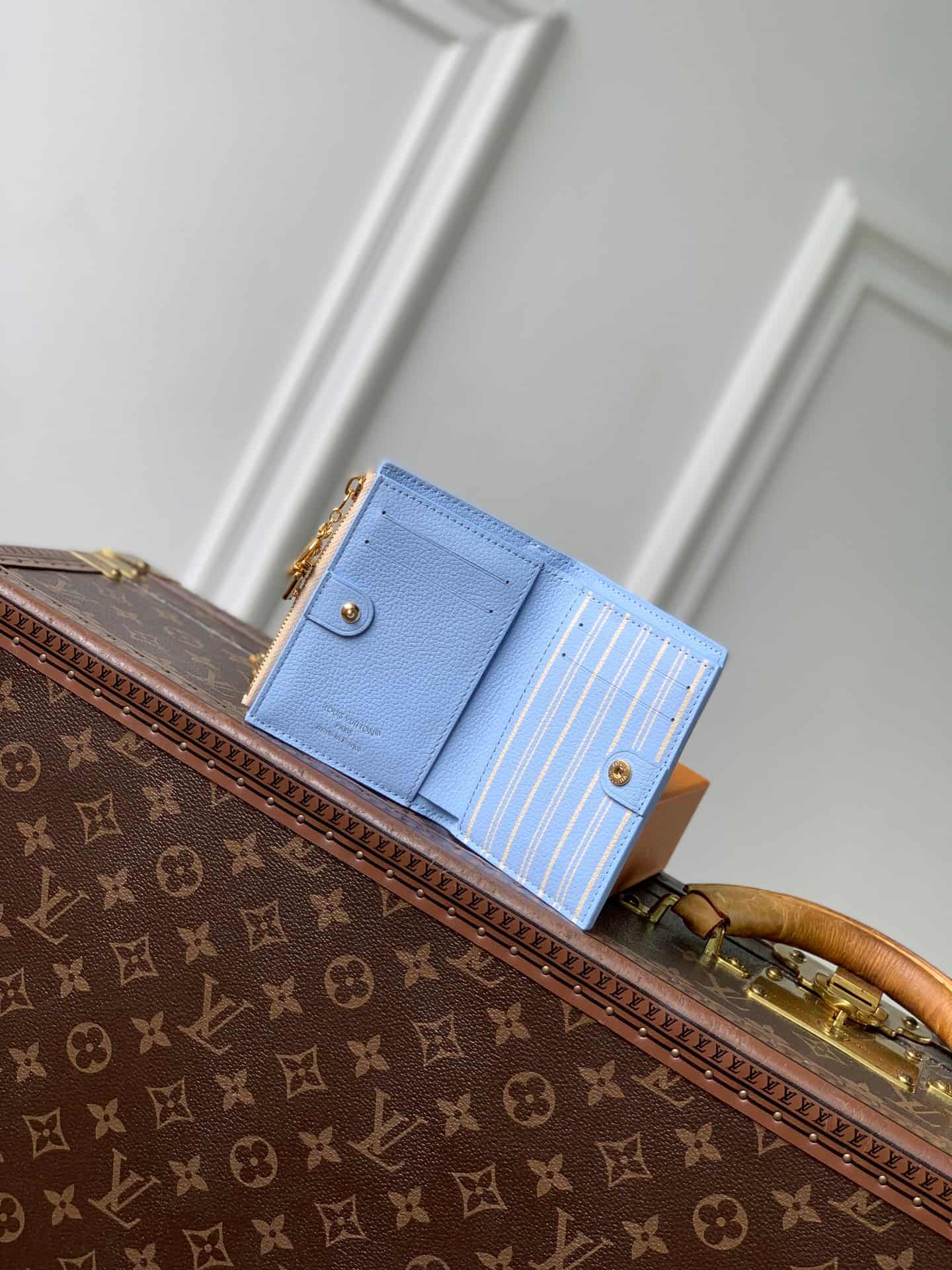 Louis Vuitton Lisa Wallet Poplar/Blue Iris Cowhide leather M29809 High