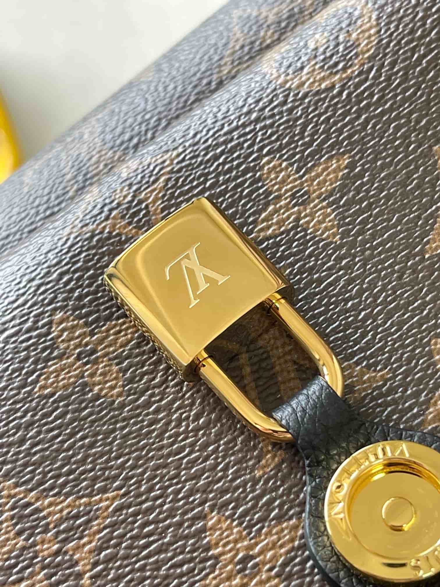 Louis Vuitton Saint Germain PM Monogram/Black Leather and coated canvas M26285 TOP