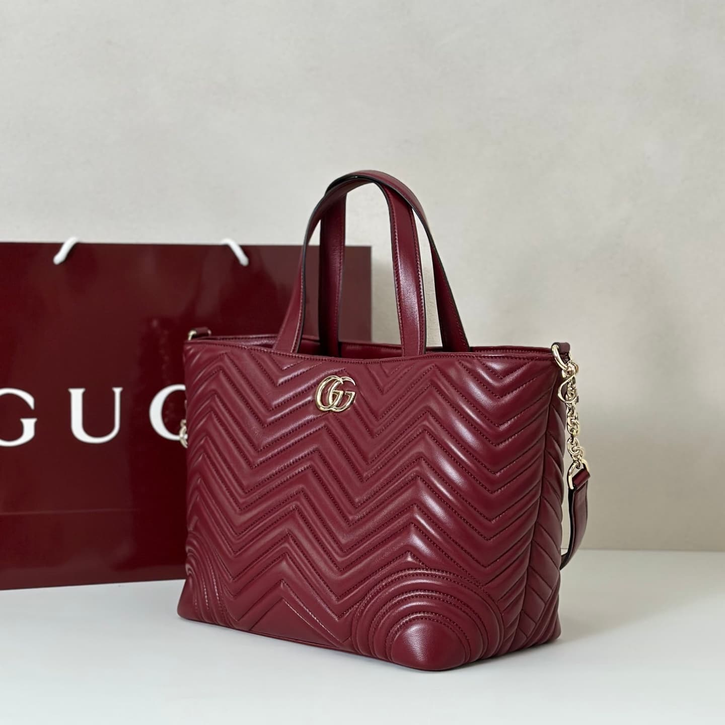 Gucci Betty medium tote bag 847387 Rosso Ancora red leather High