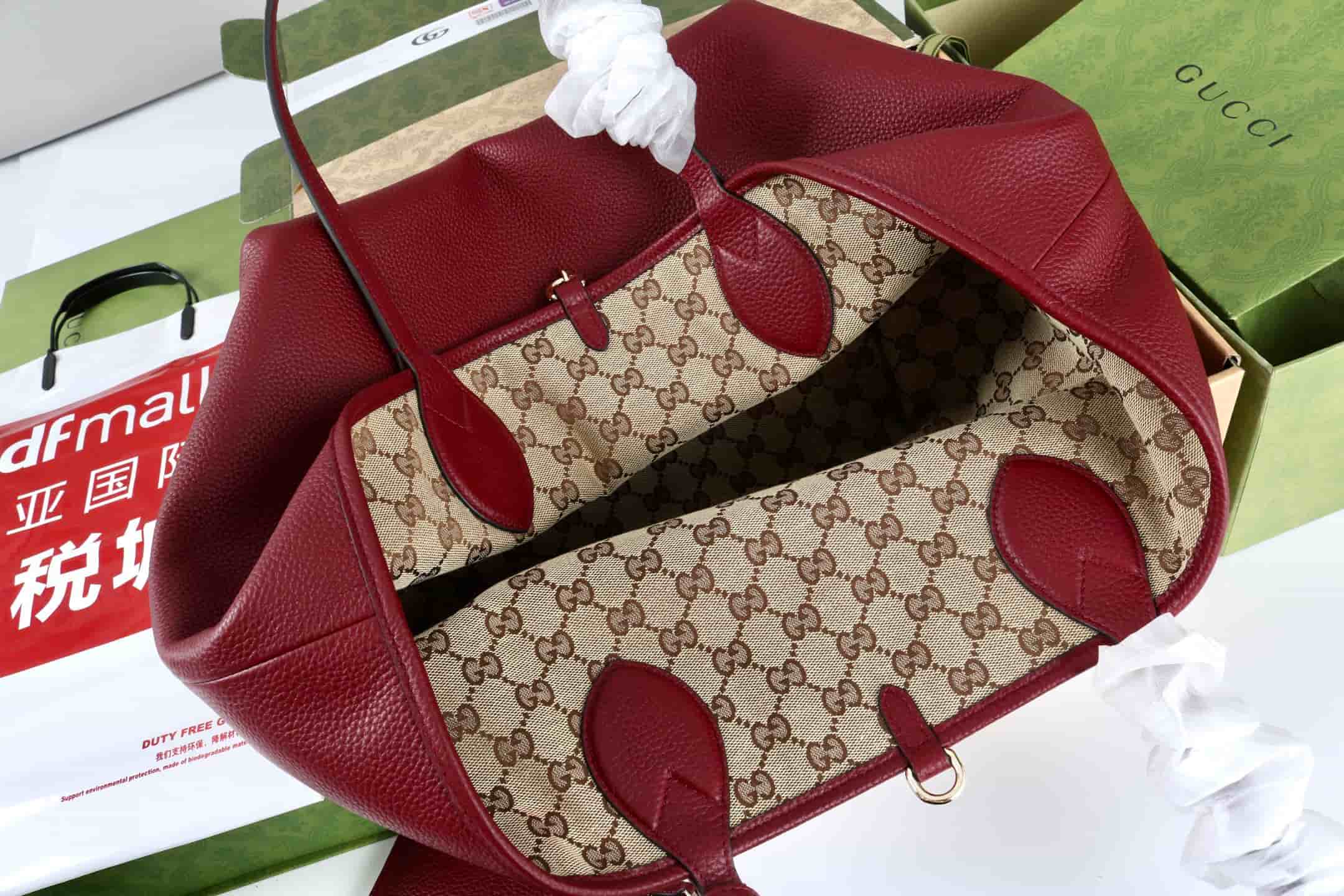 Gucci Totissima large reversible tote bag 839112 Red leather High
