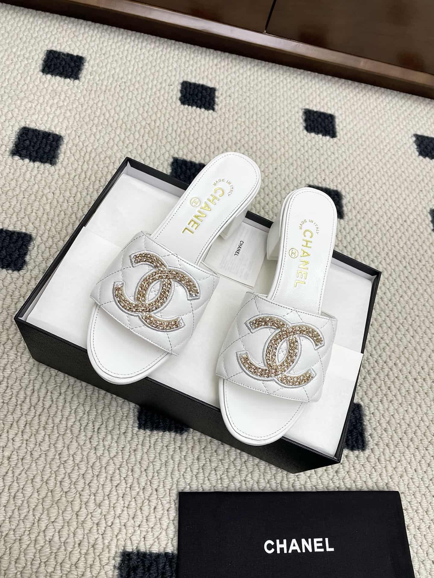 Chanel Sandal shoes High Women