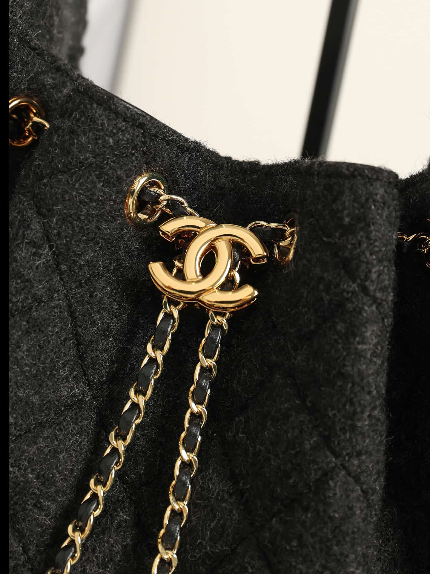Chanel 25 Small Hobo handbag AS5293 Felt & Gold-Tone Metal Black A