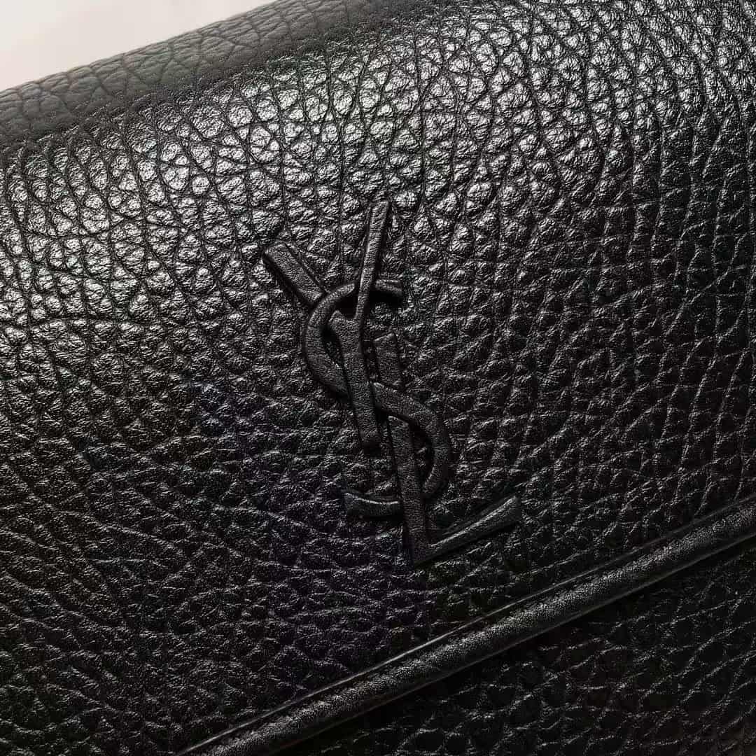 NIKI MESSENGER IN GRAINED LEATHER Black High