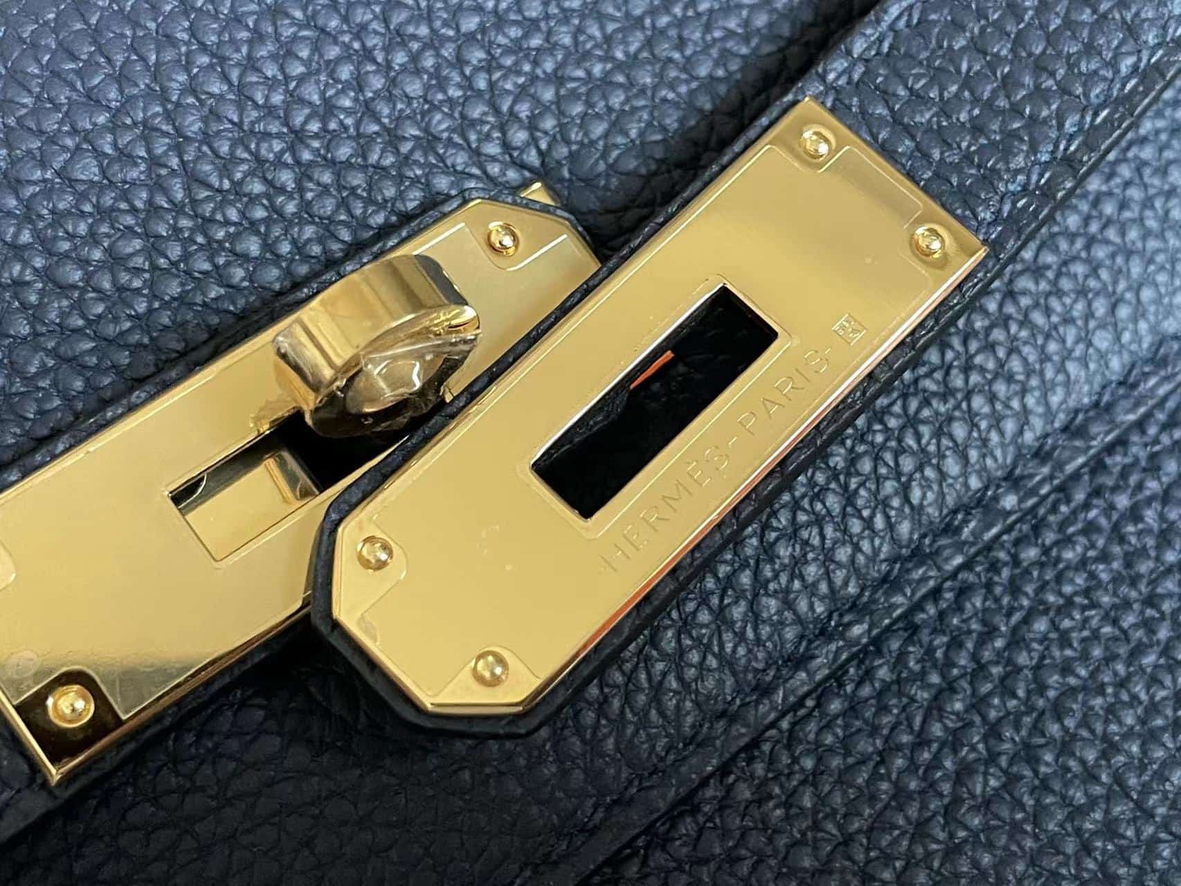 Hermes Kelly Messenger 25cm Taurillon Clemence Leather In Navy WAX
