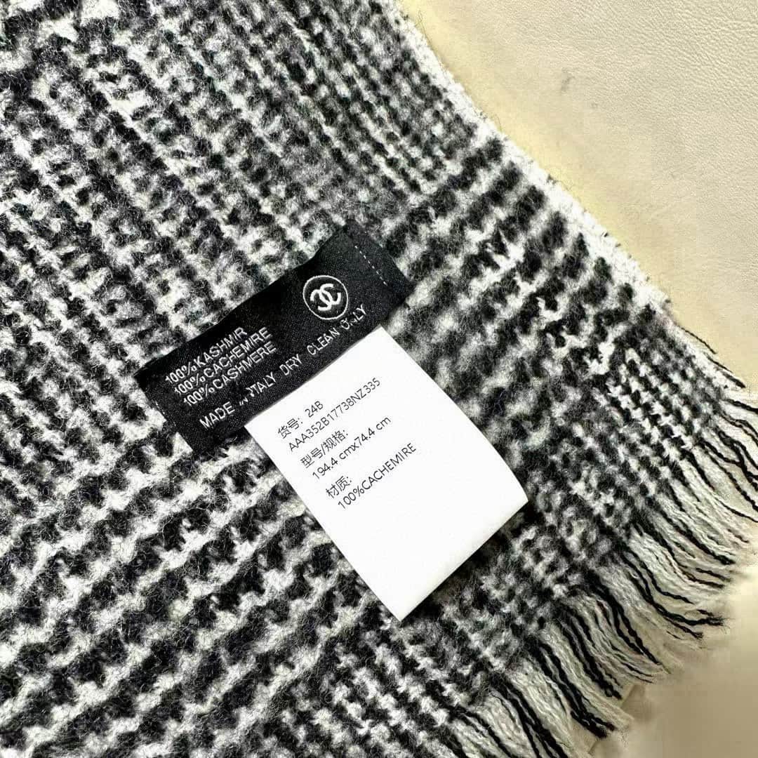 Chanel Coco cashmere scarf