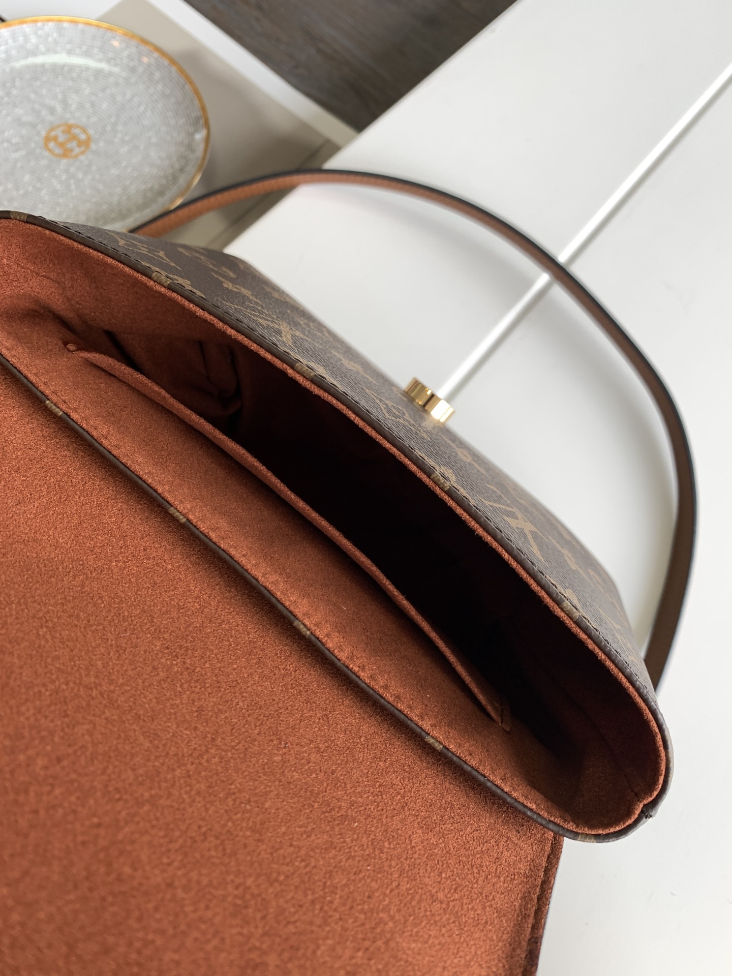 Louis Vuitton Locky BB Monogram coated canvas and smooth cowhide leather M44654 High