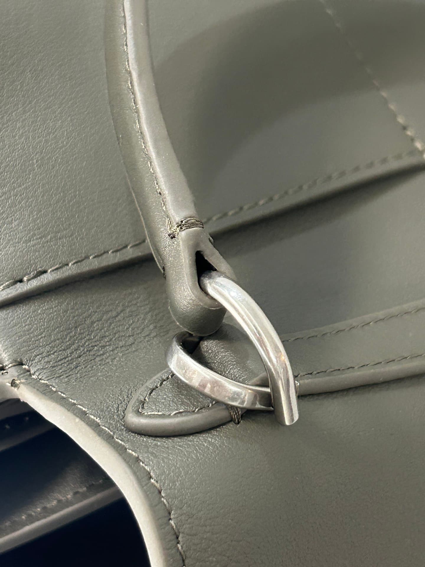Balenciaga Rodeo Mini Bag in Khaki Leather With Silver-Tone Metal TOP