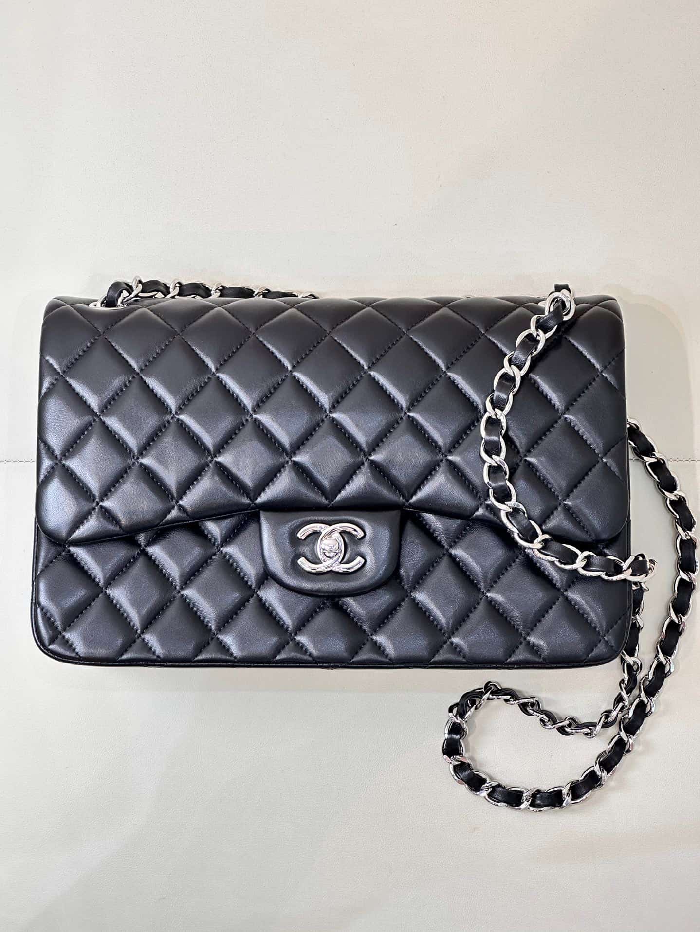 Chanel Large CLASSIC HANDBAG Lambskin Black Silver Metal TOP