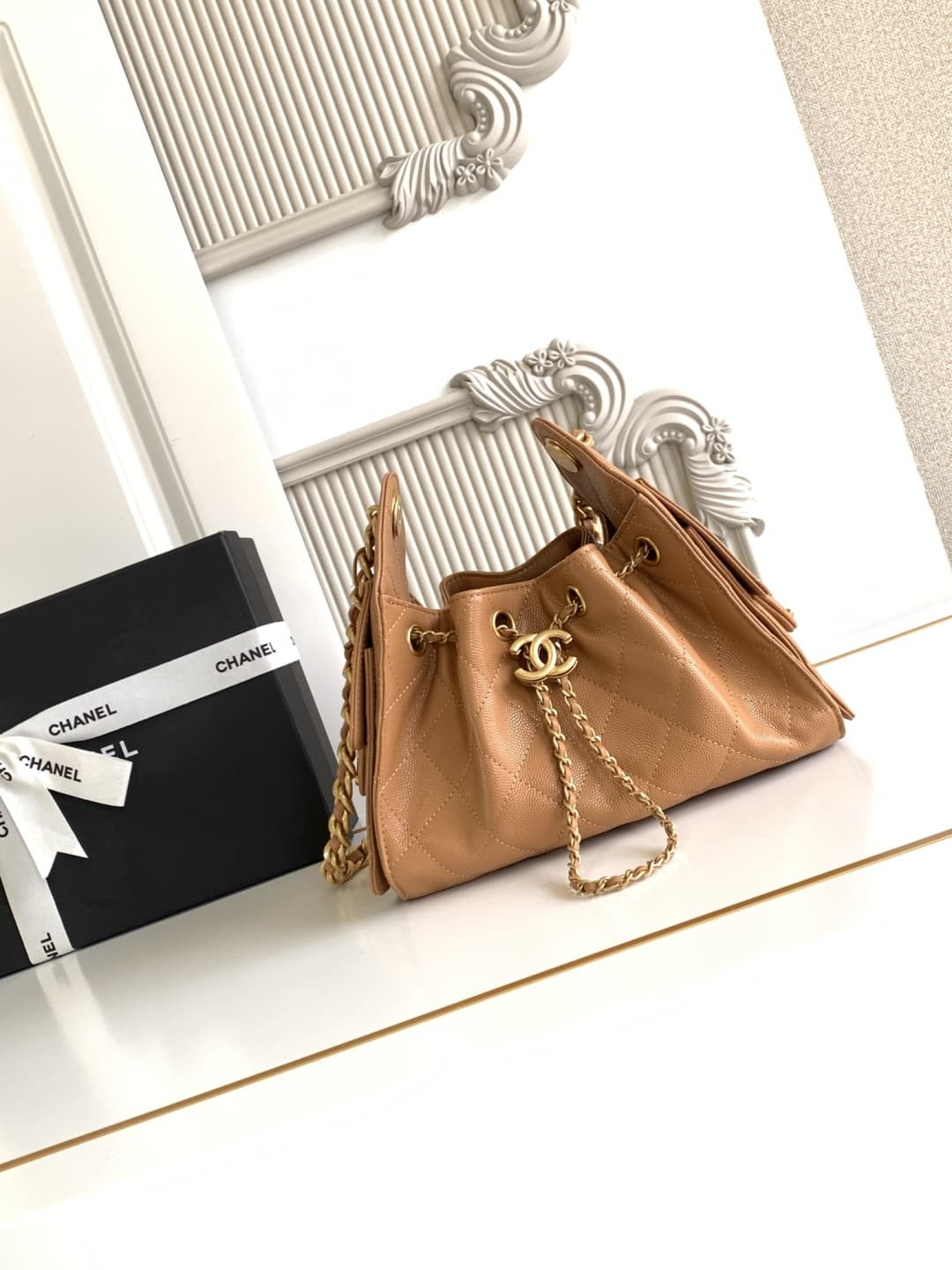 Chanel 25 Mini Hobo handbag AS5631 Grained calfskin & gold-tone metal Brown A