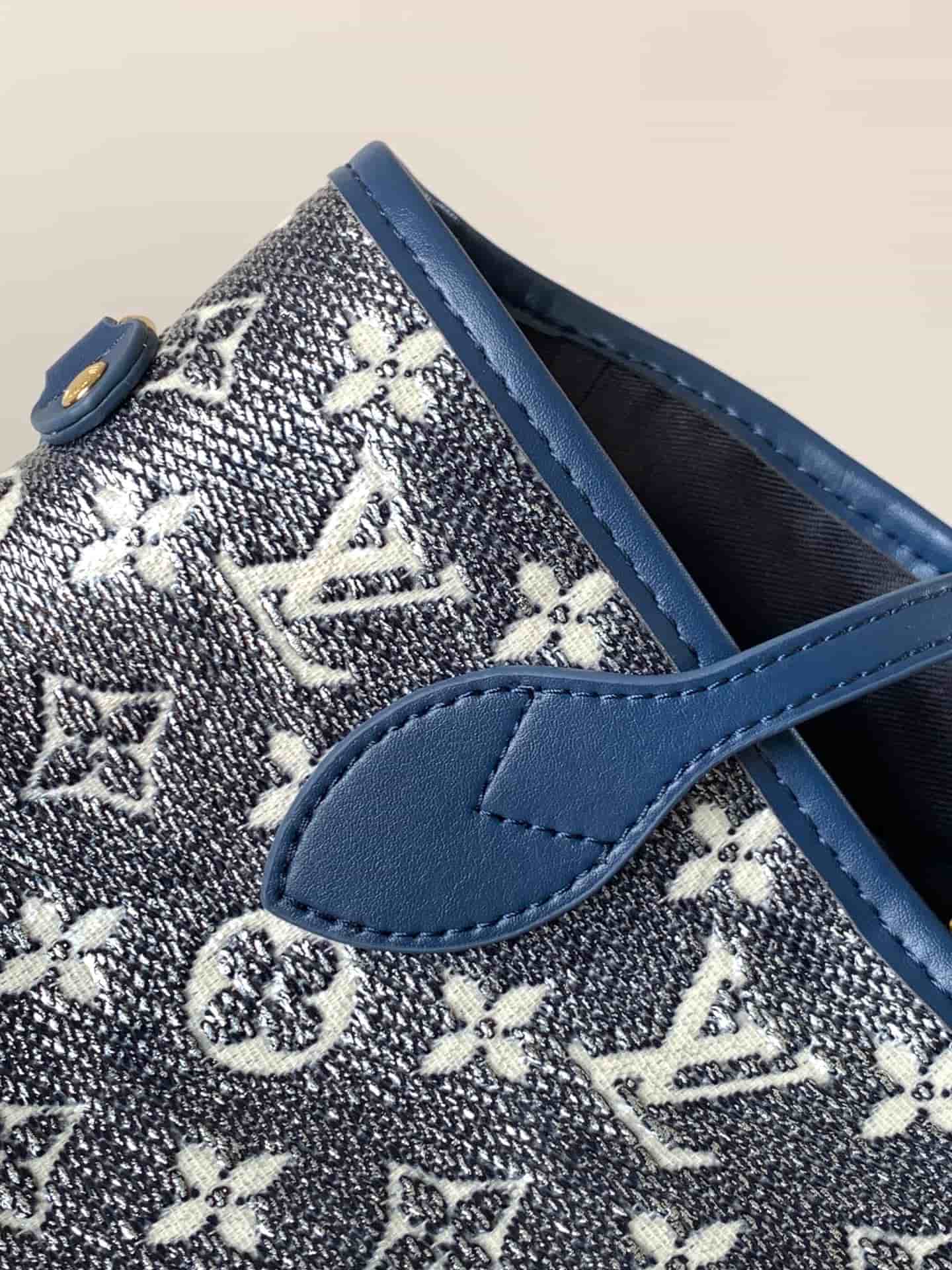 Louis Vuitton Neverfull MM Monoglam Tote Bag Metallic Blue Monogram M22921 High