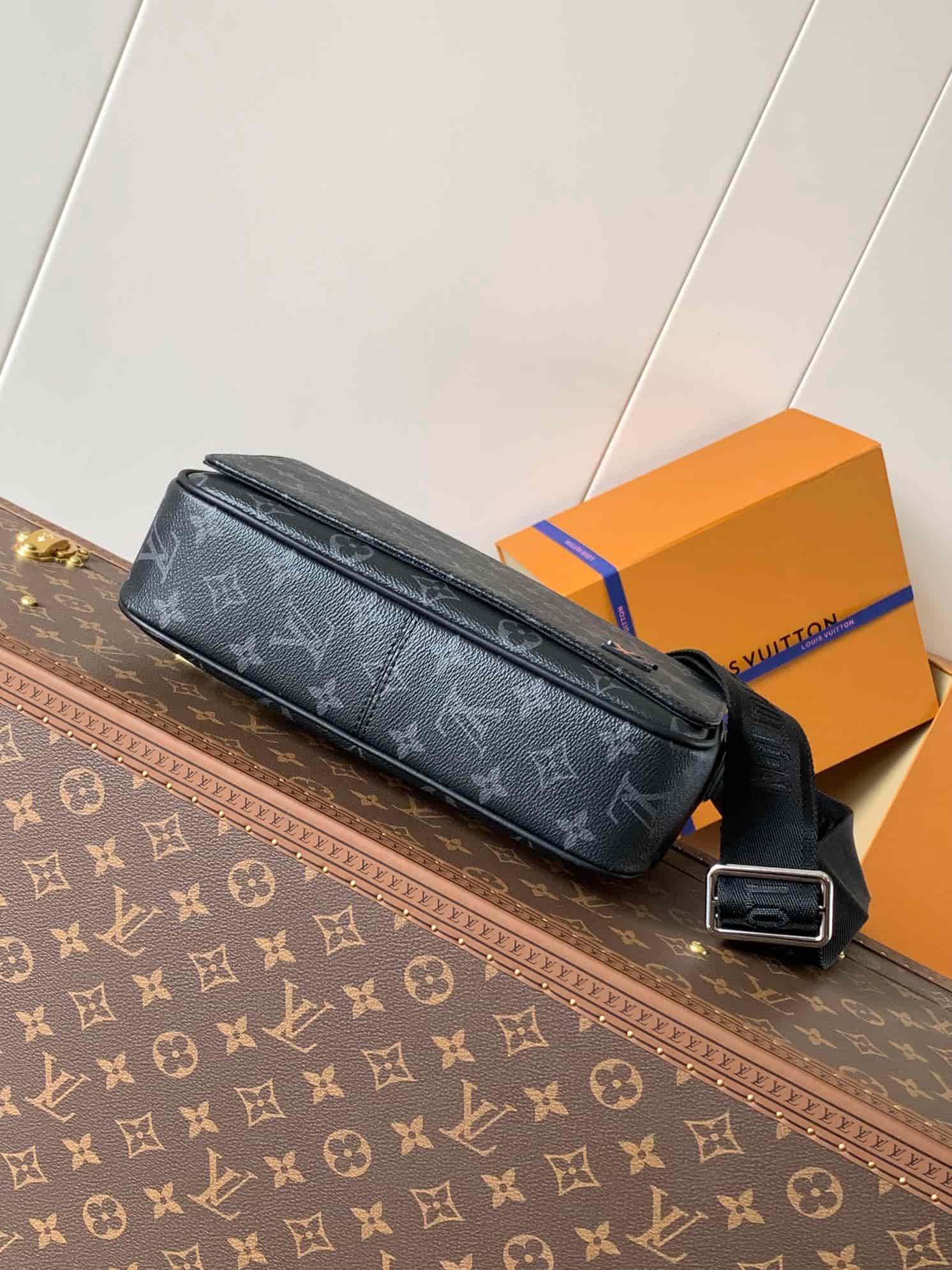 Louis Vuitton District PM Monogram Eclipse coated canvas M46255 High