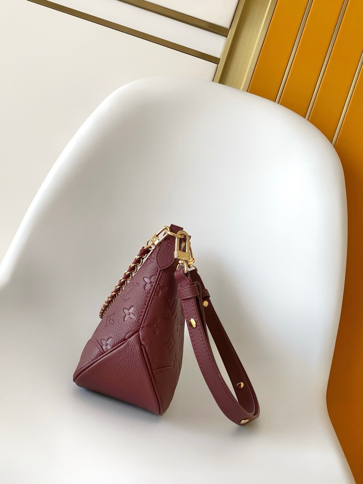 Louis Vuitton Boulogne PM Grenat Embossed grained cowhide leather M25827 High