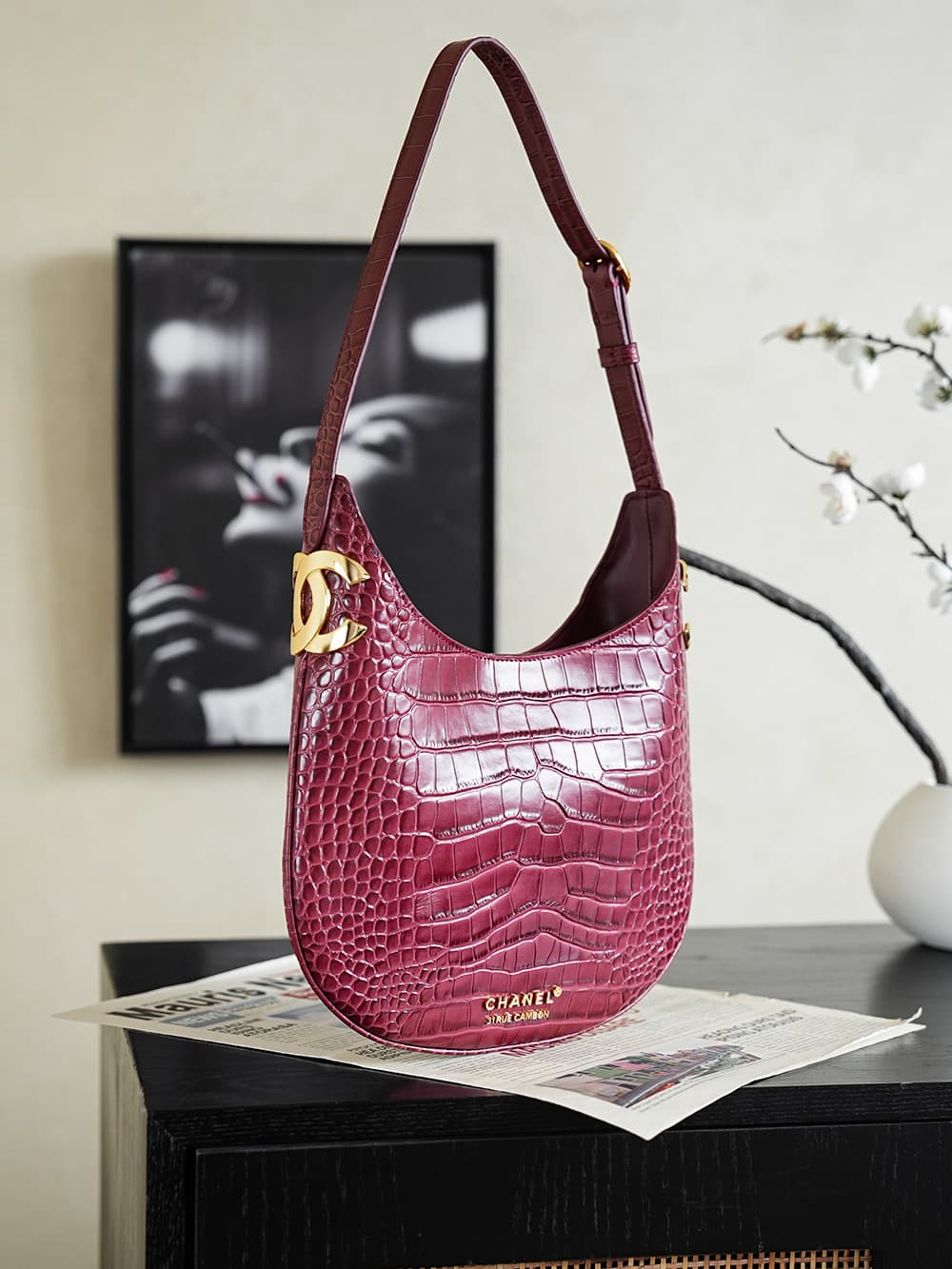 Chanel Hobo bag Prominent Crocodile-embossed & Gold-tone Metal A68012 A