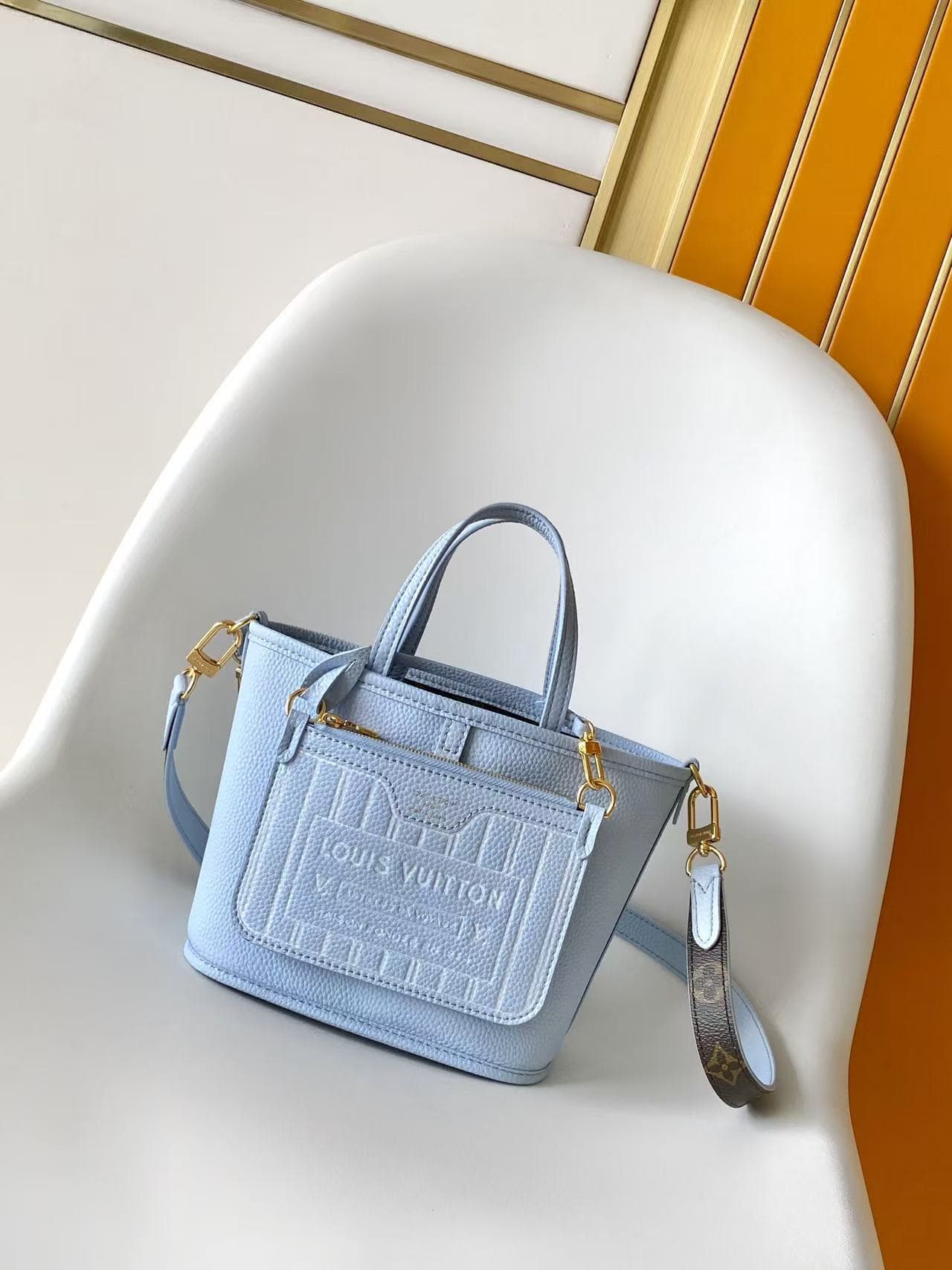 Louis Vuitton Neverfull Bandoulière Inside Out BB Monogram Sky Blue M28336 High