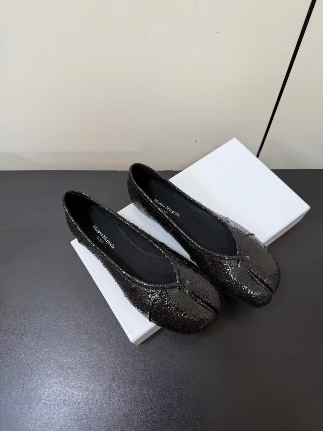 Maison Margiela Tabi Leather Ballerina Flats