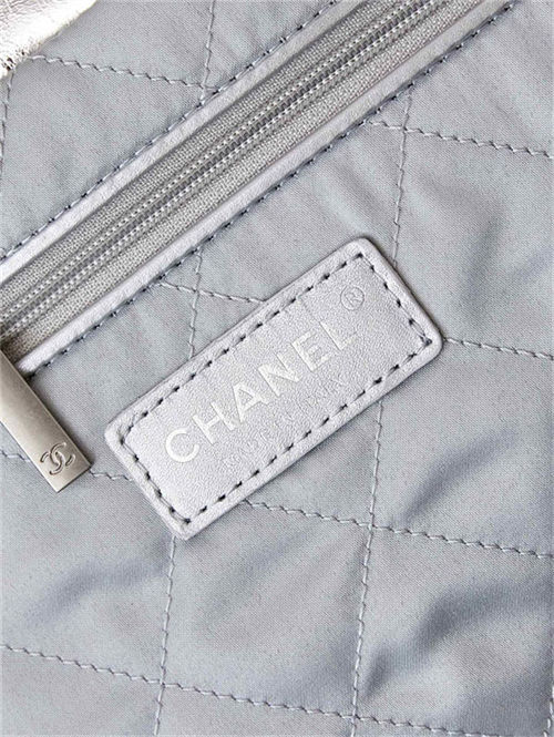 Chanel 22 SMALL HANDBAG Metallic Calfskin & Silver-Tone Metal AS3260 Silver A