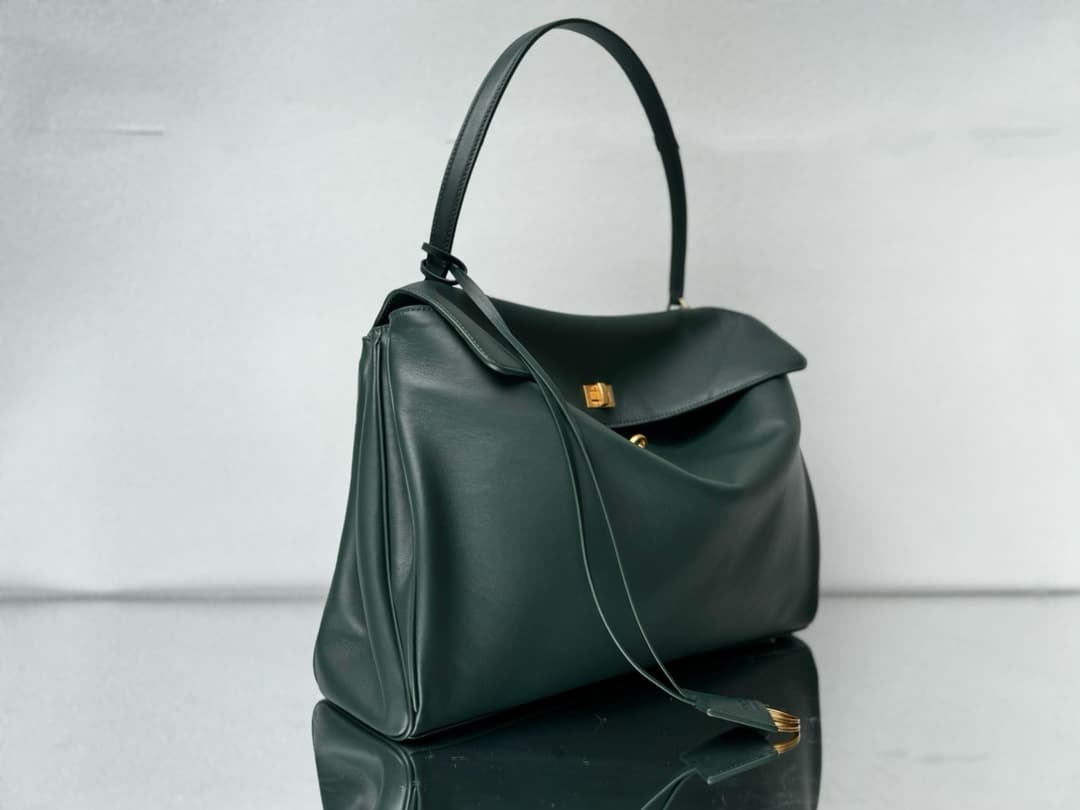 Balenciaga Rodeo Large Bag in Pine Green Leather With Gold-Tone Metal TOP