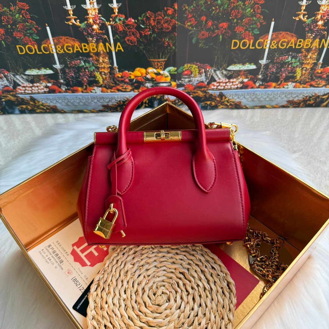 Dolce & Gabbana Mini Marlene Day leather tote bag red High