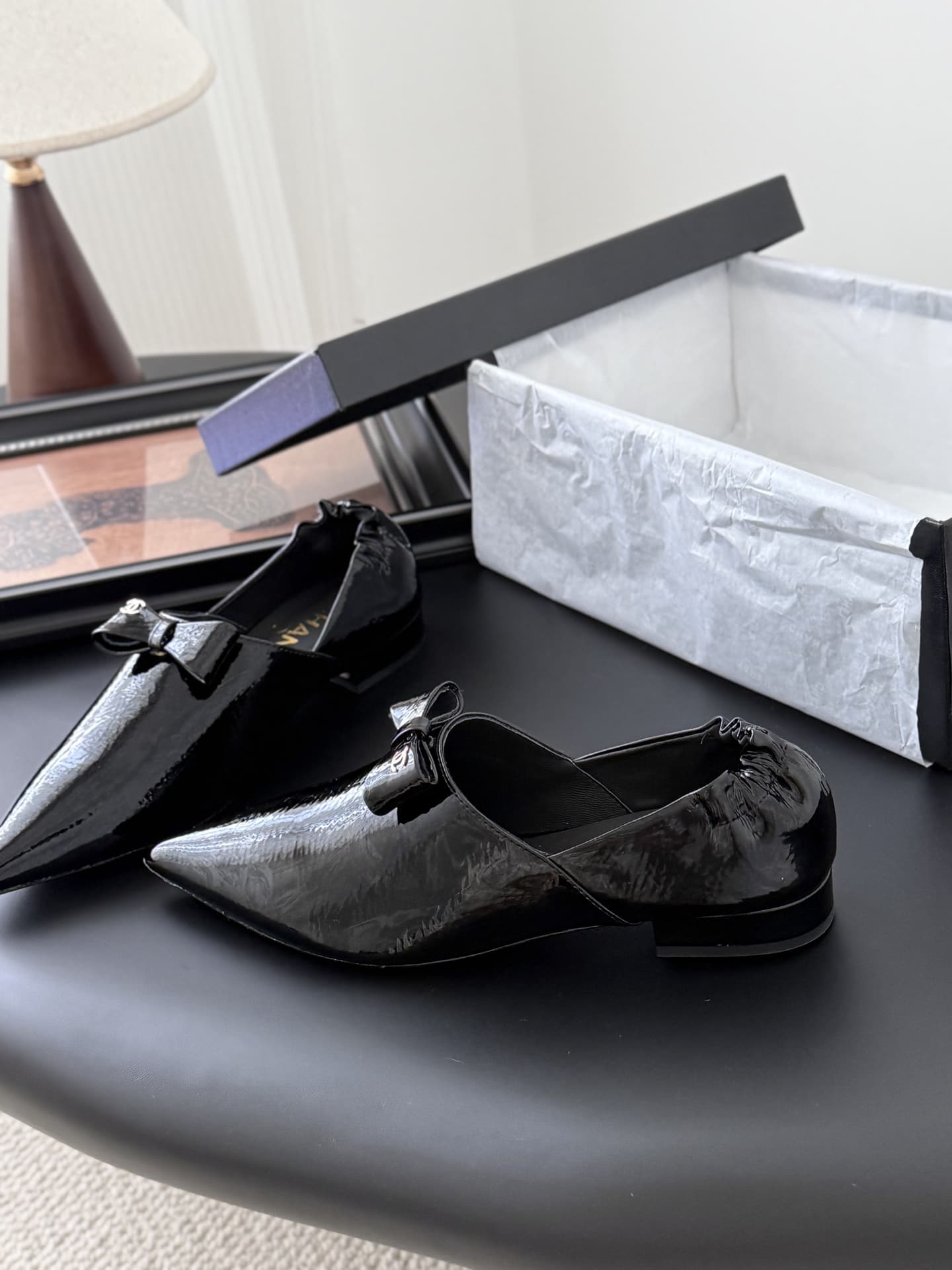 Chanel Flats shoes Women