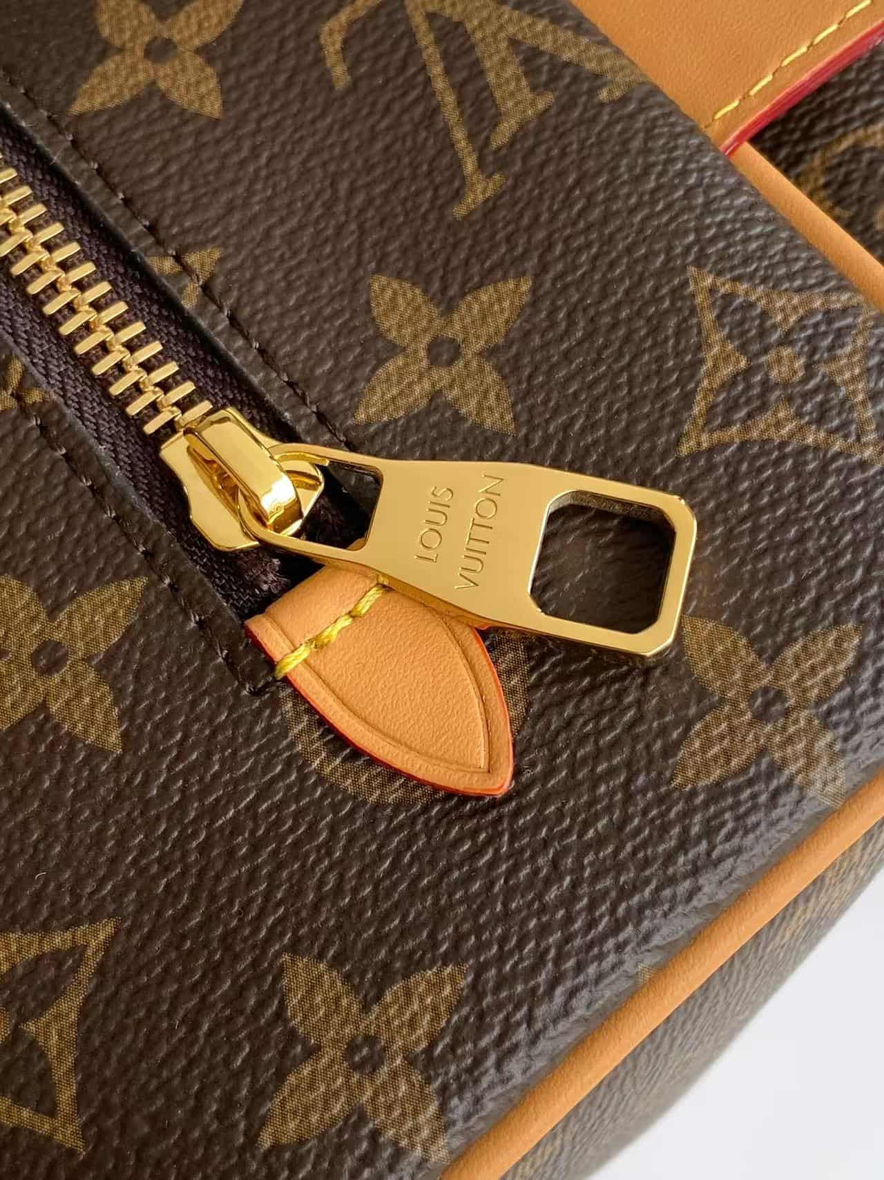 Louis Vuitton Locker Dopp Kit Cargo Monogram Archive coated canvas M2A501 High