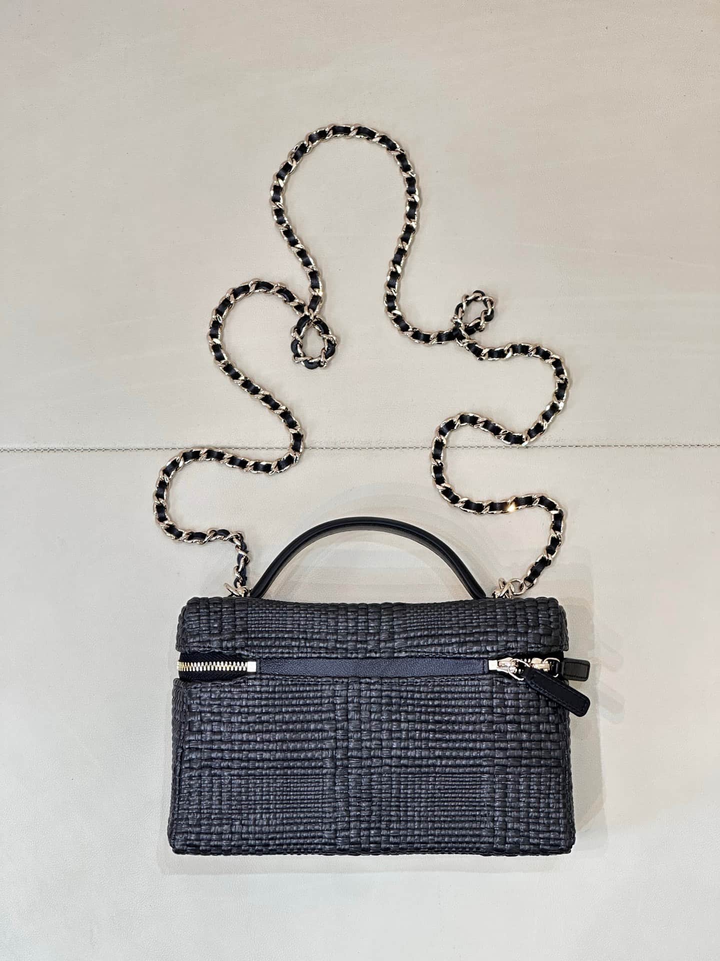 Chanel Classic Vanity with Chain Braided Raffia & Gold-Tone Metal Black AP4385 TOP