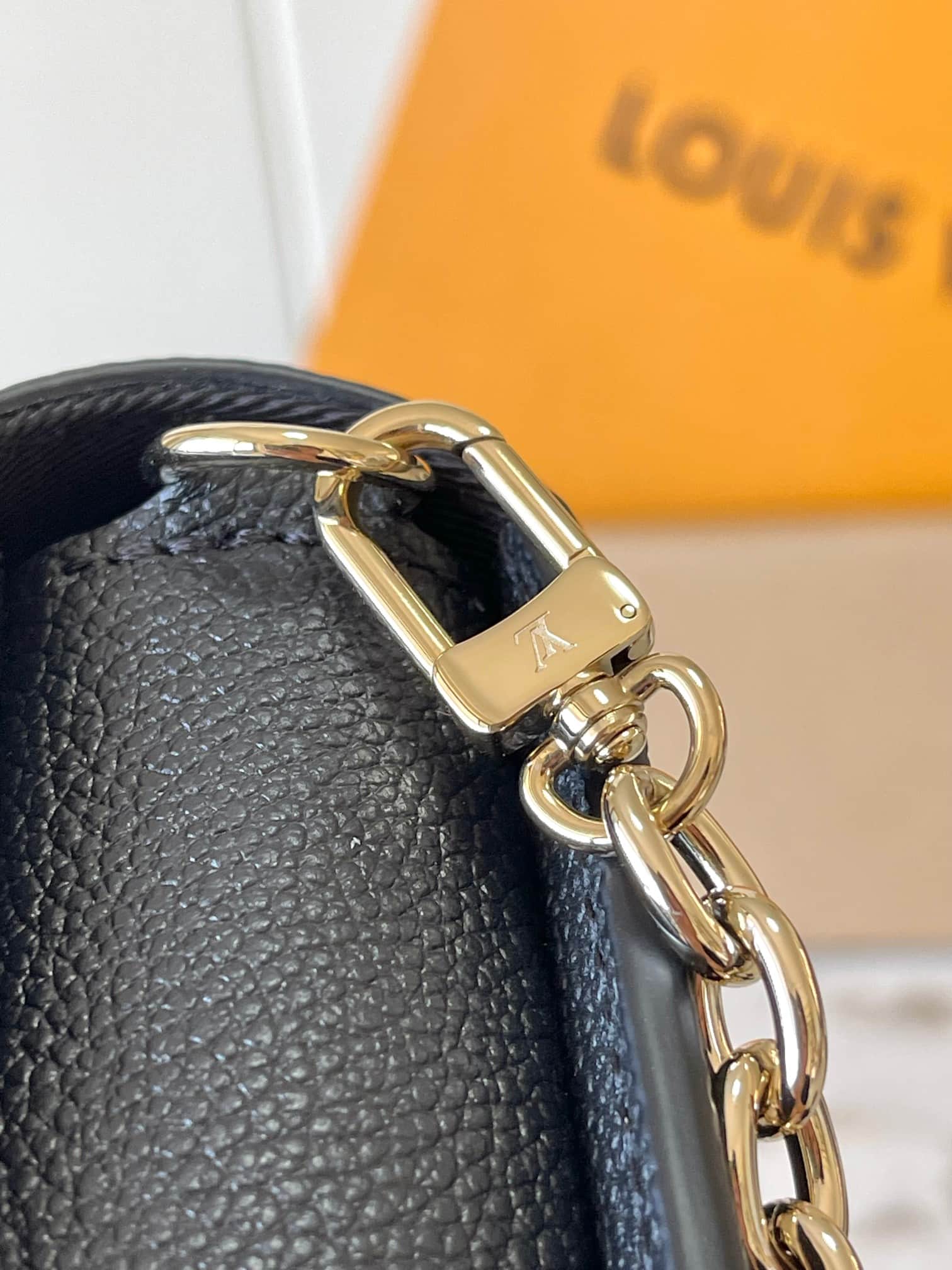 Louis Vuitton Wallet On Chain Métis Black Monogram Empreinte embossed supple grained cowhide leather M82637 TOP