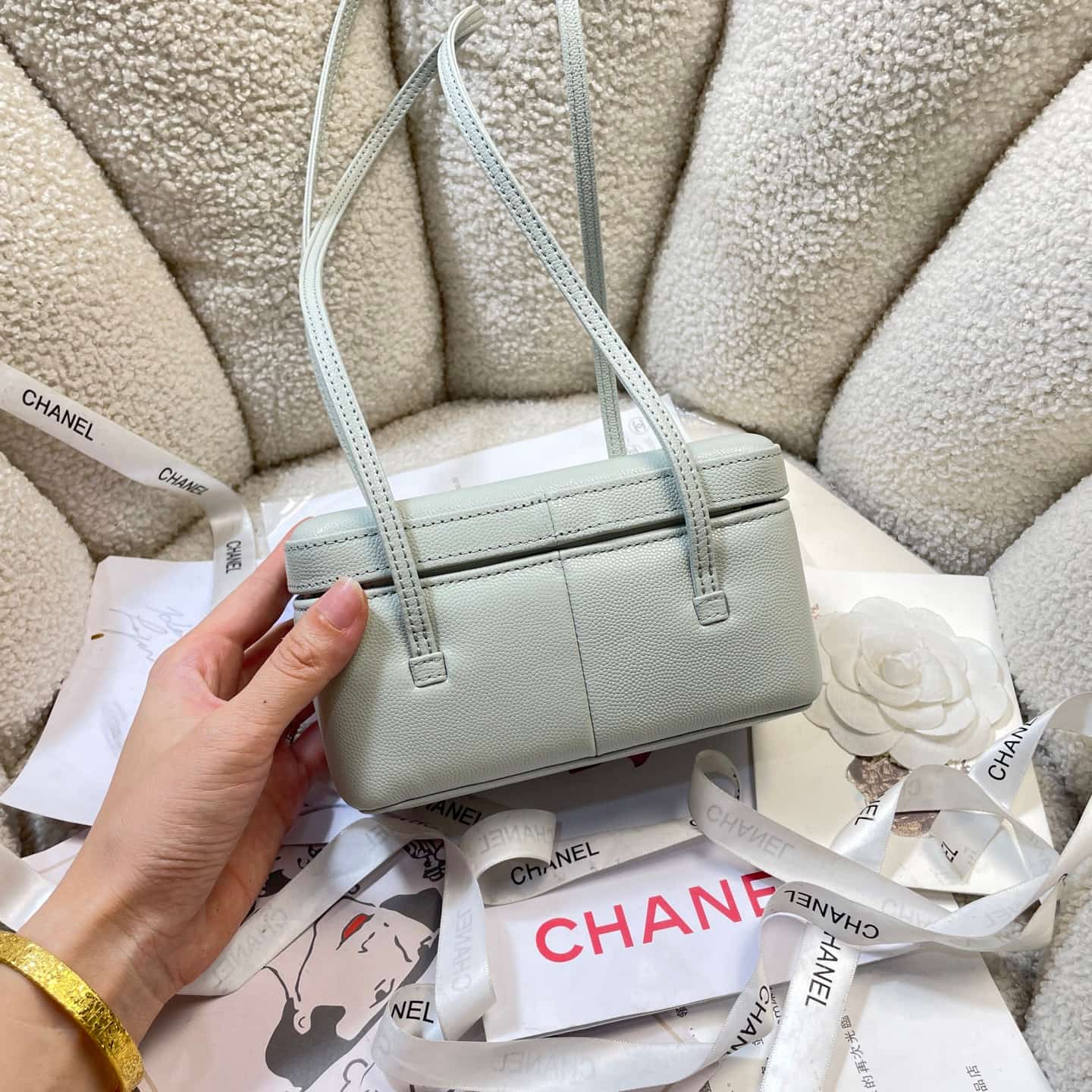 Chanel Long Vanity with Leather Strap Grained Shiny Calfskin & Gold-Tone Metal Light Green AP5067 A