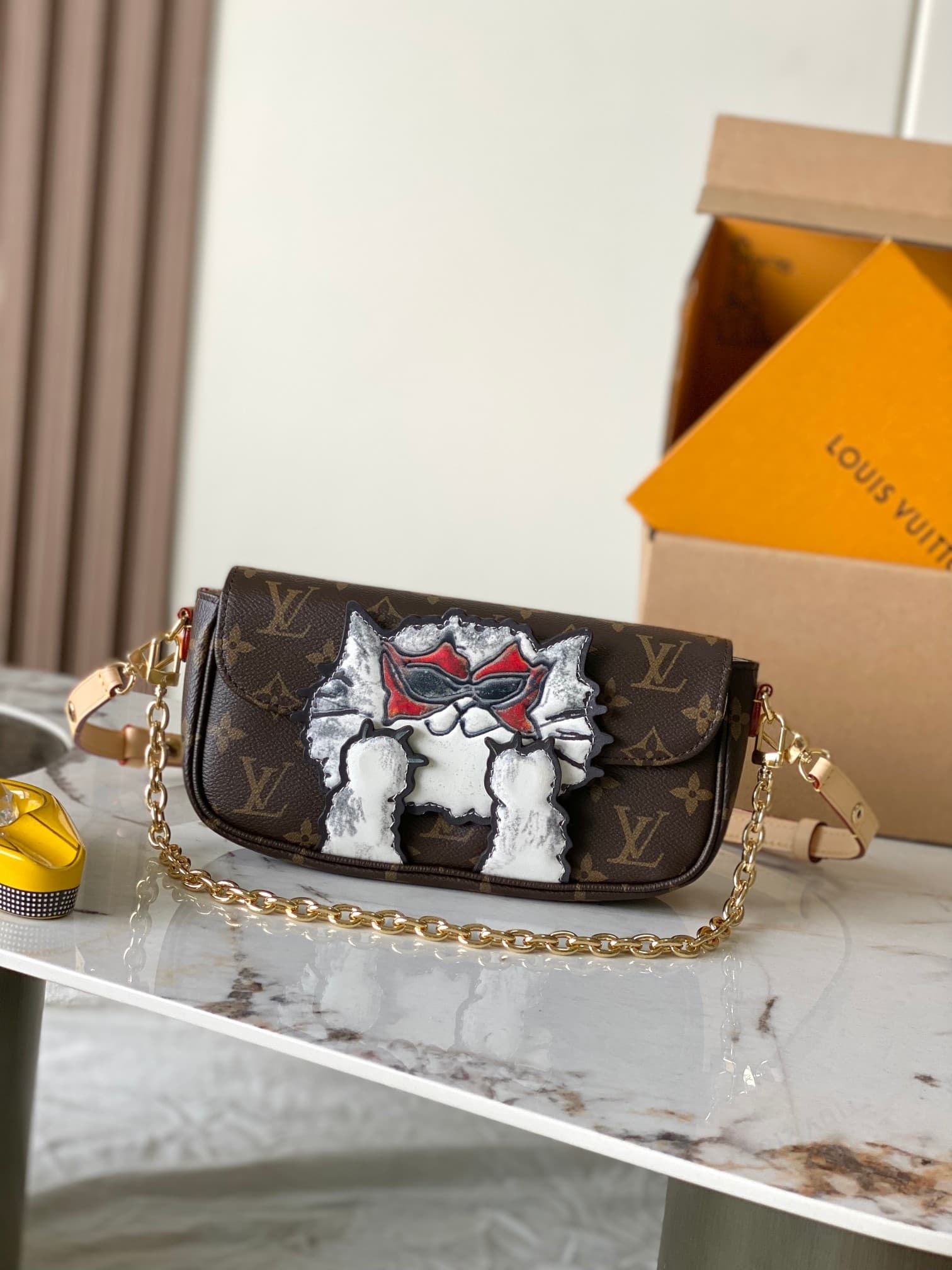 Louis Vuitton Travels With Grace Coddington Wallet On Chain Ivy M15148 TOP