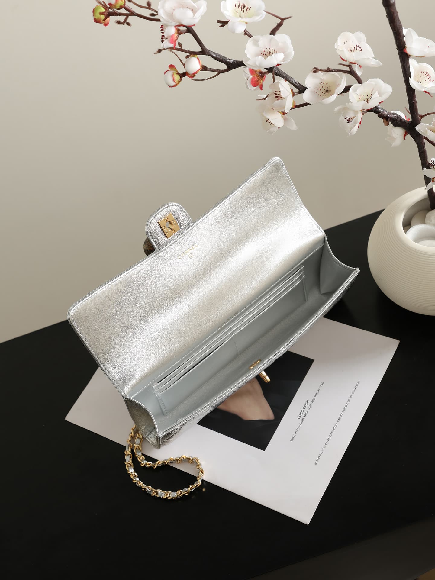 Chanel Clutch with chain Grained Calfskin & Gold-Tone Metal Silver AP5280 A