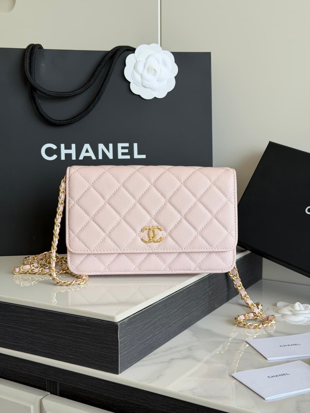 Chanel Wallet on Chain Shiny Grained Calfskin Strass & Gold-Tone Metal Pink AP5073 High
