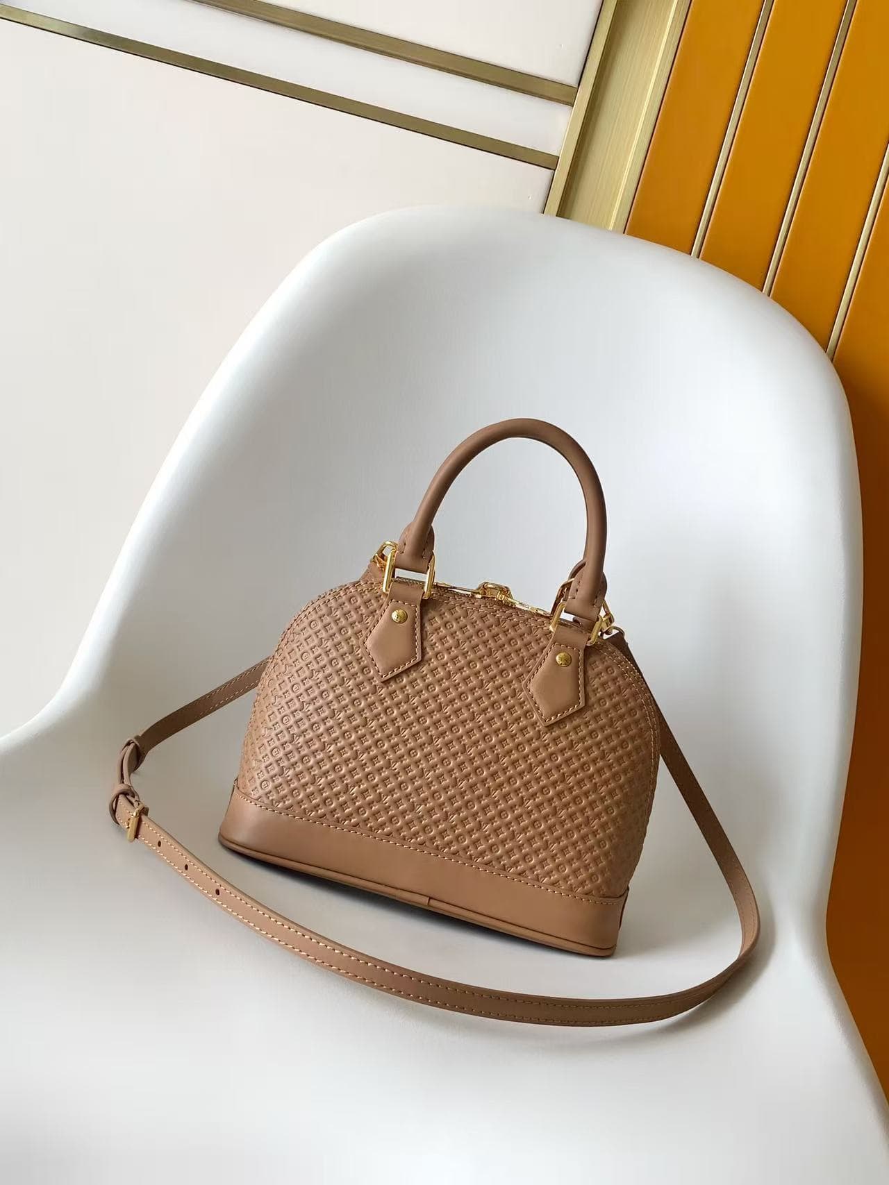 Louis Vuitton Alma BB Noisette Calfskin leather M29491 High
