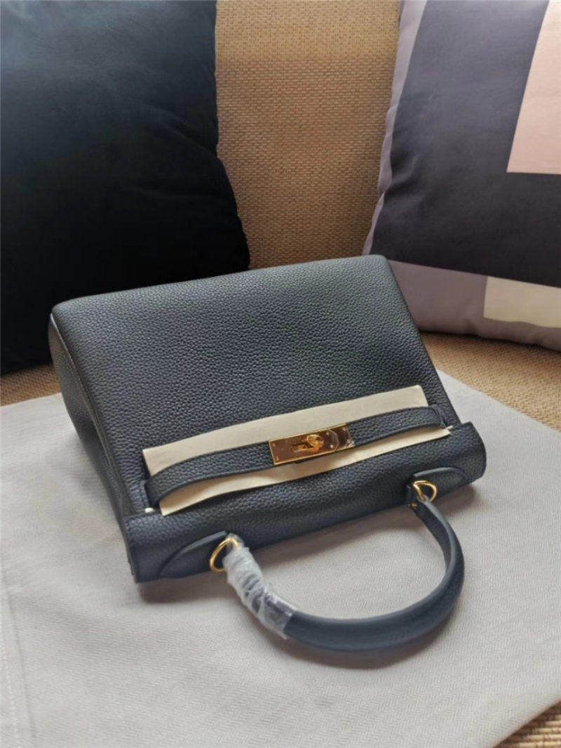 Hermes Kelly 25/28 Retourne Bag Calfskin In Black High