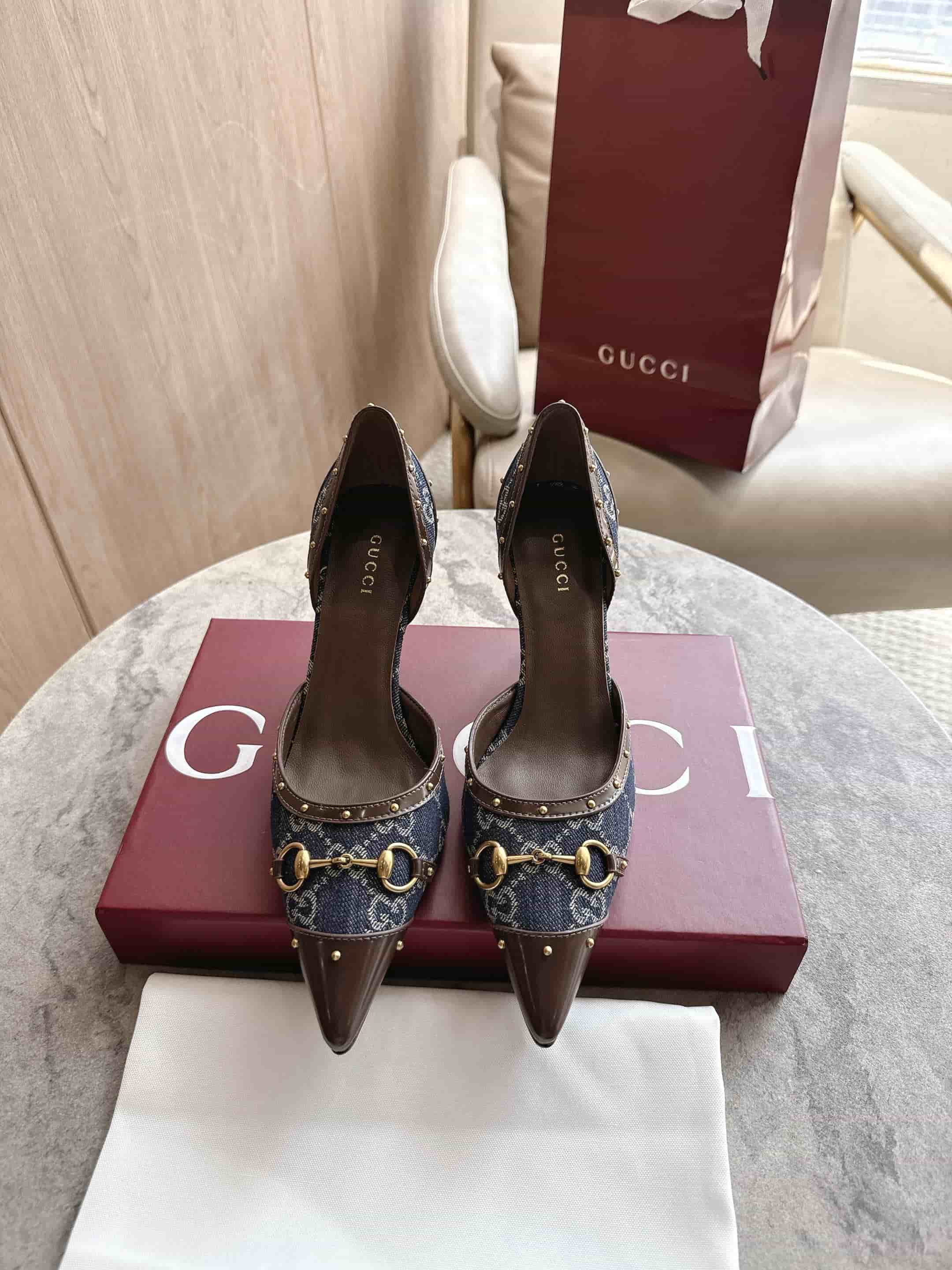 Gucci Women's Savoy Pumps