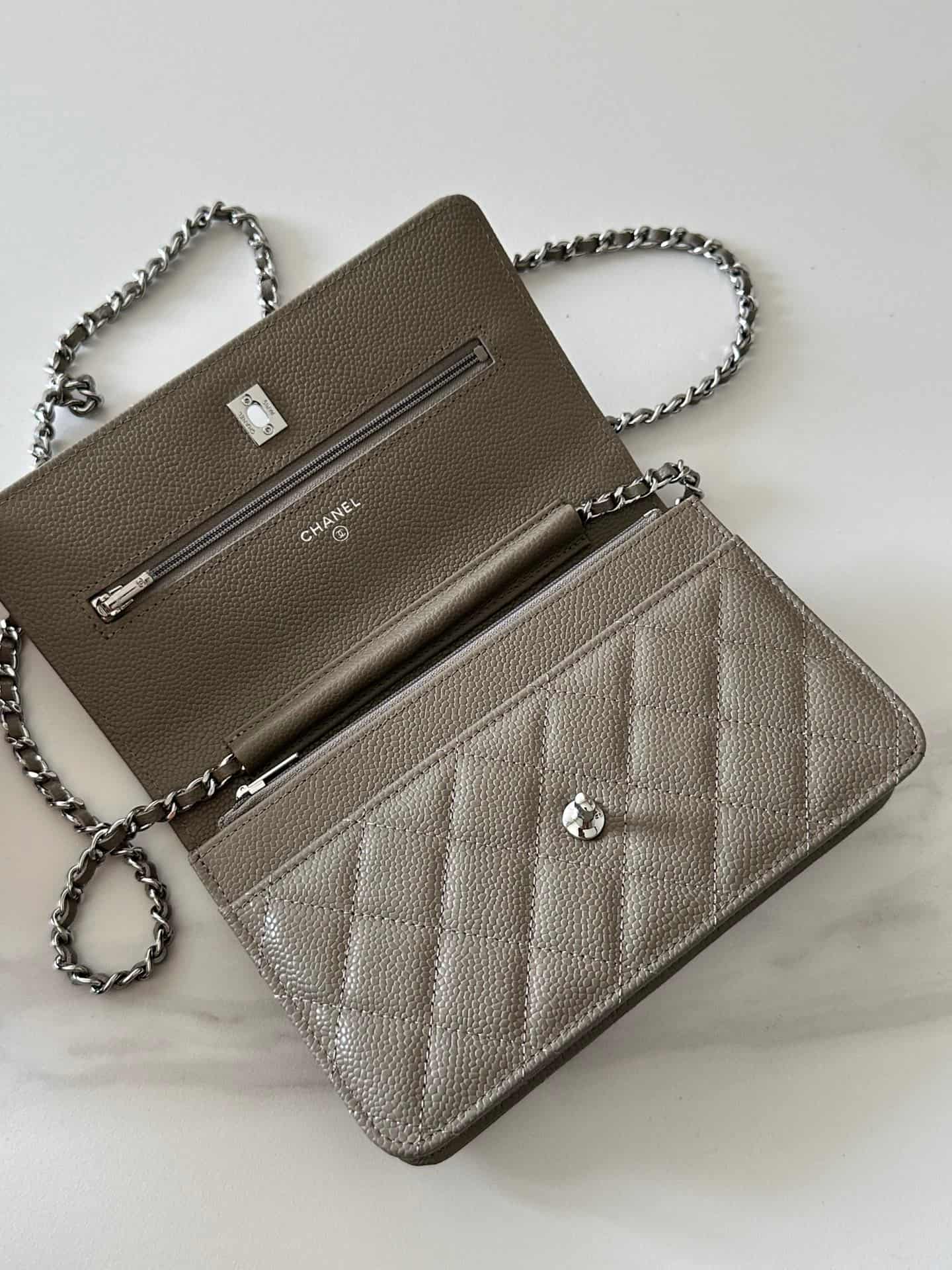 Chanel Classic Wallet on Chain Grained Shiny Calfskin & Silver-Tone Metal AP4241 Grey High