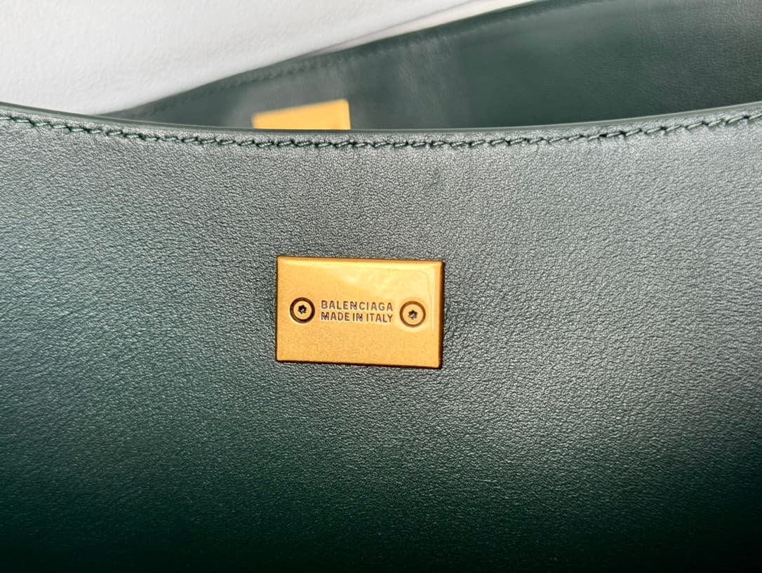 Balenciaga Rodeo Large Bag in Pine Green Leather With Gold-Tone Metal TOP
