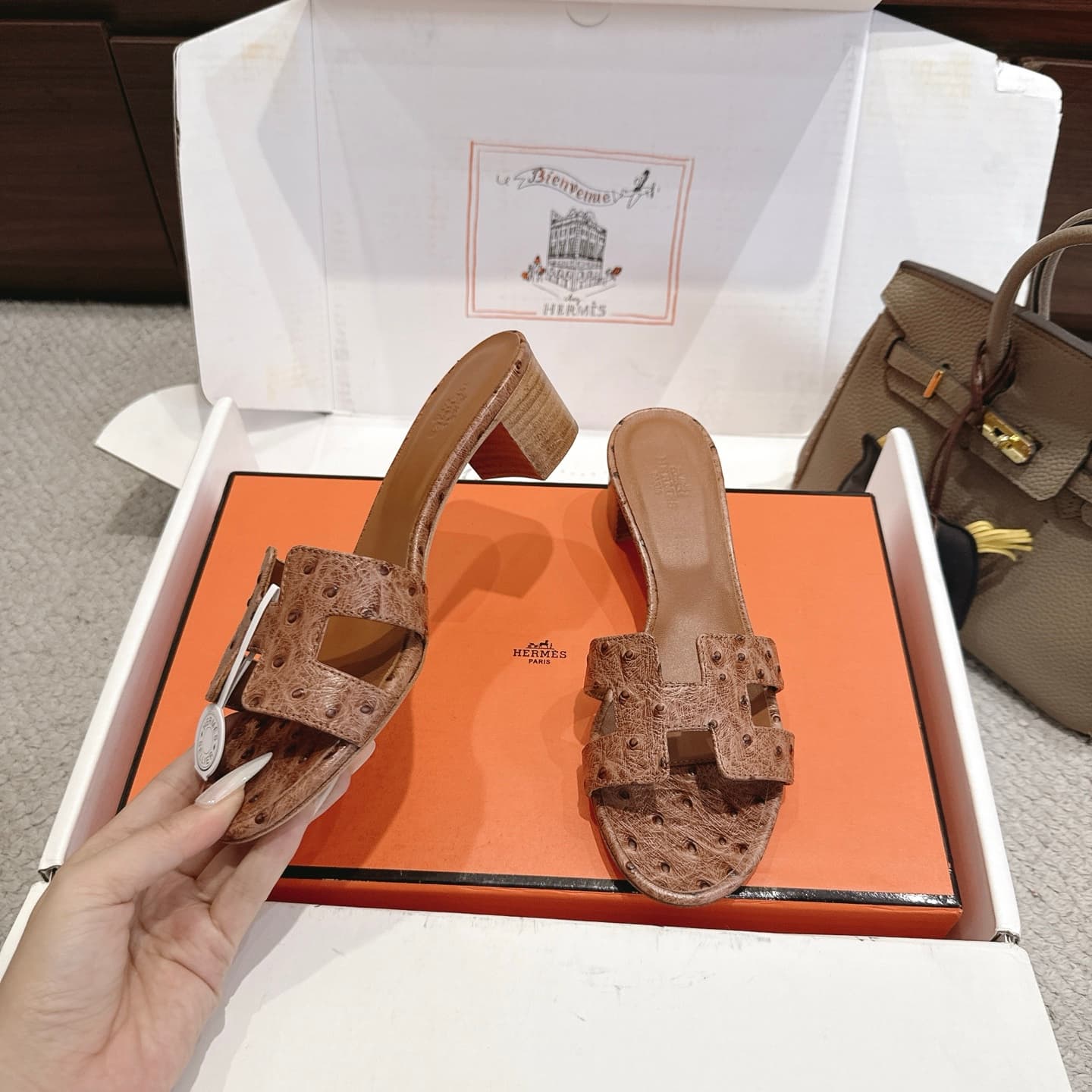 Hermès Oasis Ostrich Leather Sandal Shoes Women