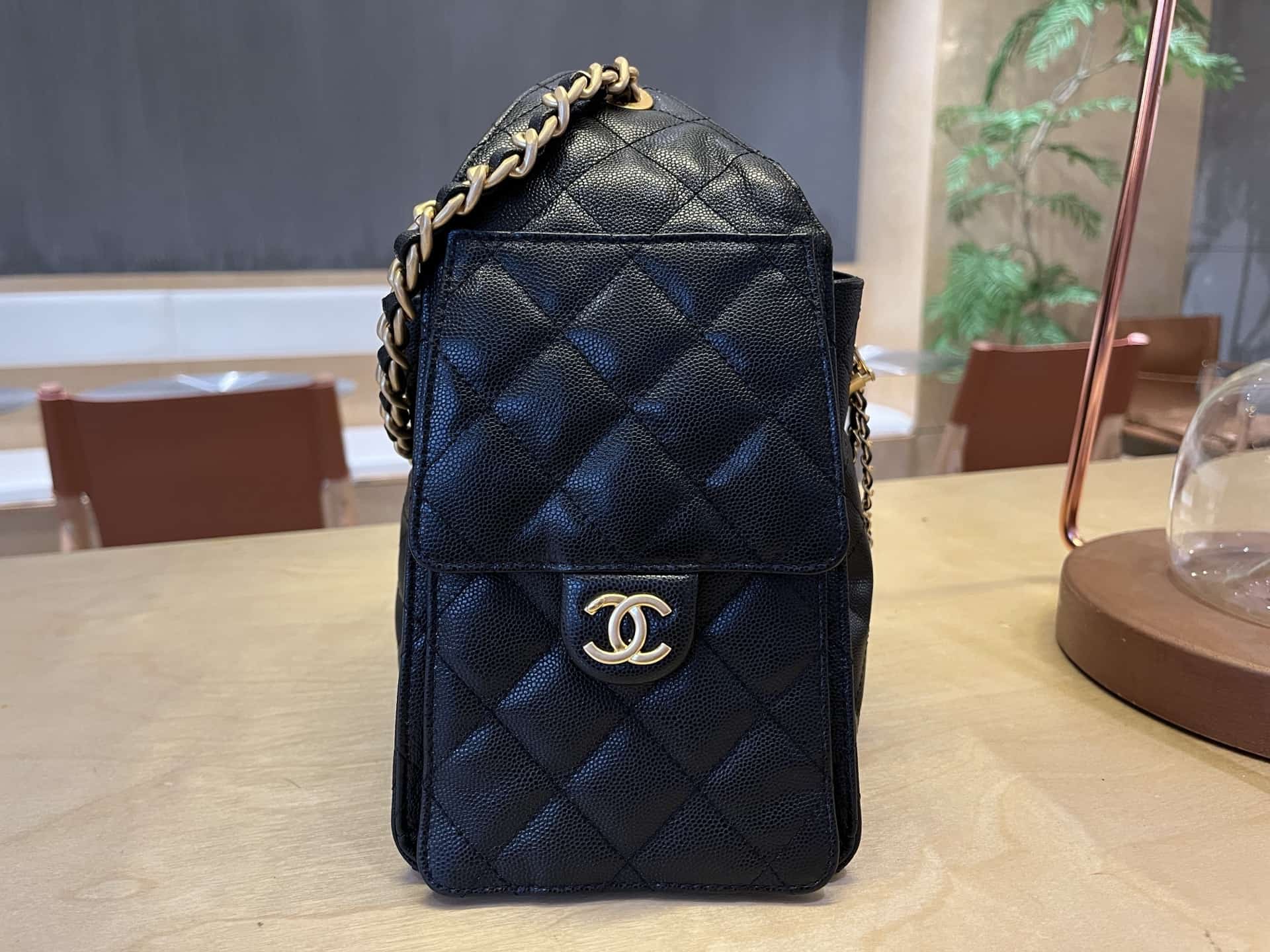 Chanel 25 Small Hobo handbag AS5293 Grained Calfskin & Gold-tone Metal Black A