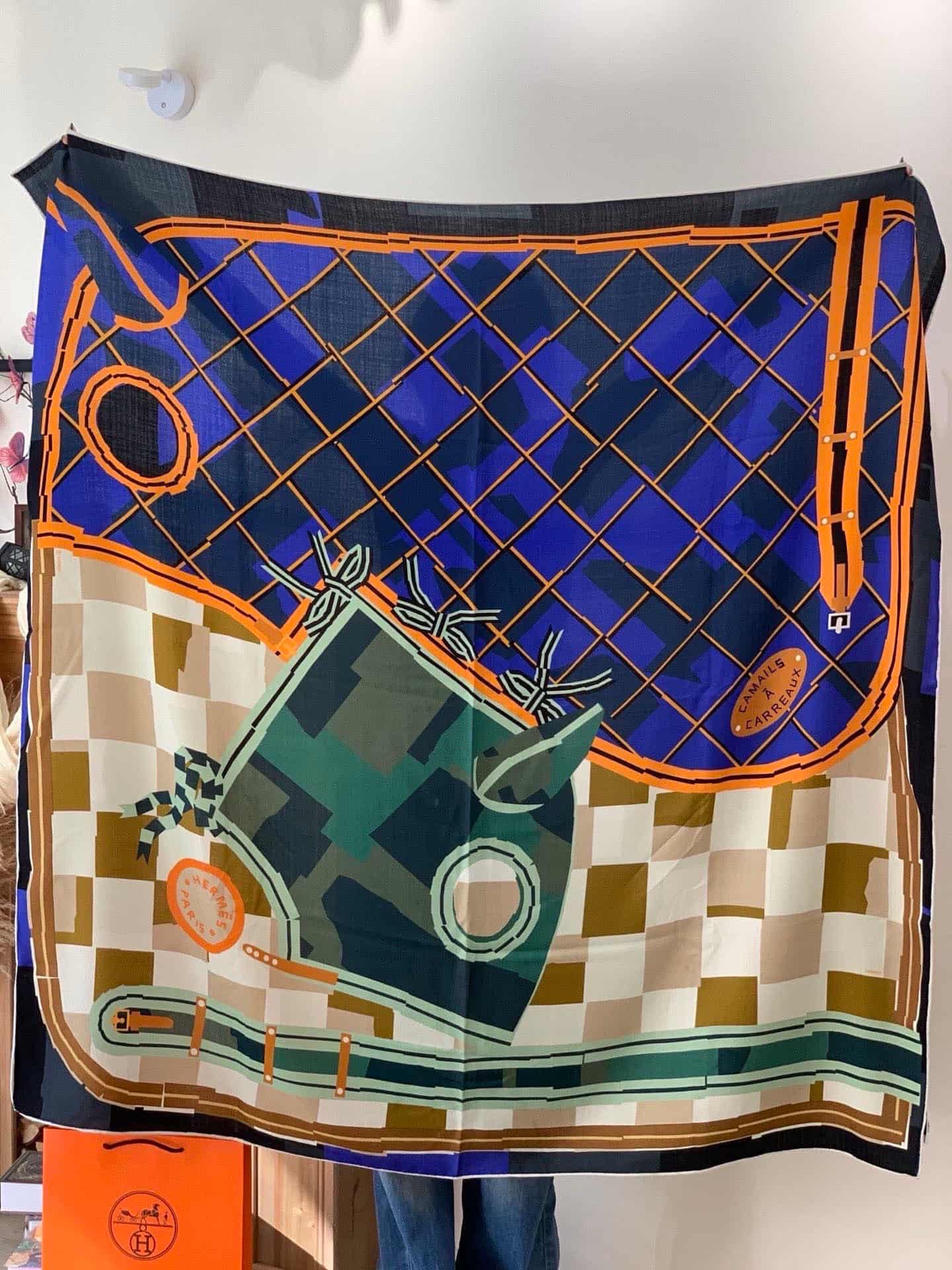 Hermes Camails Carreaux scarf