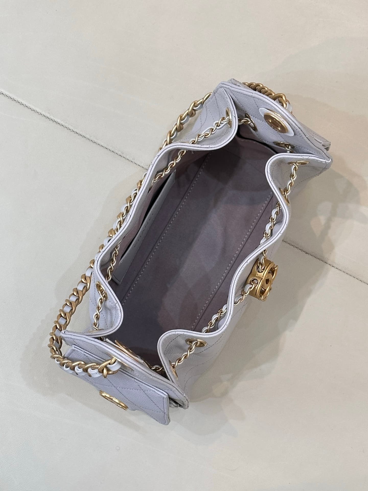 CHANEL 25 Mini Handbag AS5631 Grained Calfskin & Gold-tone Metal Light Grey TOP