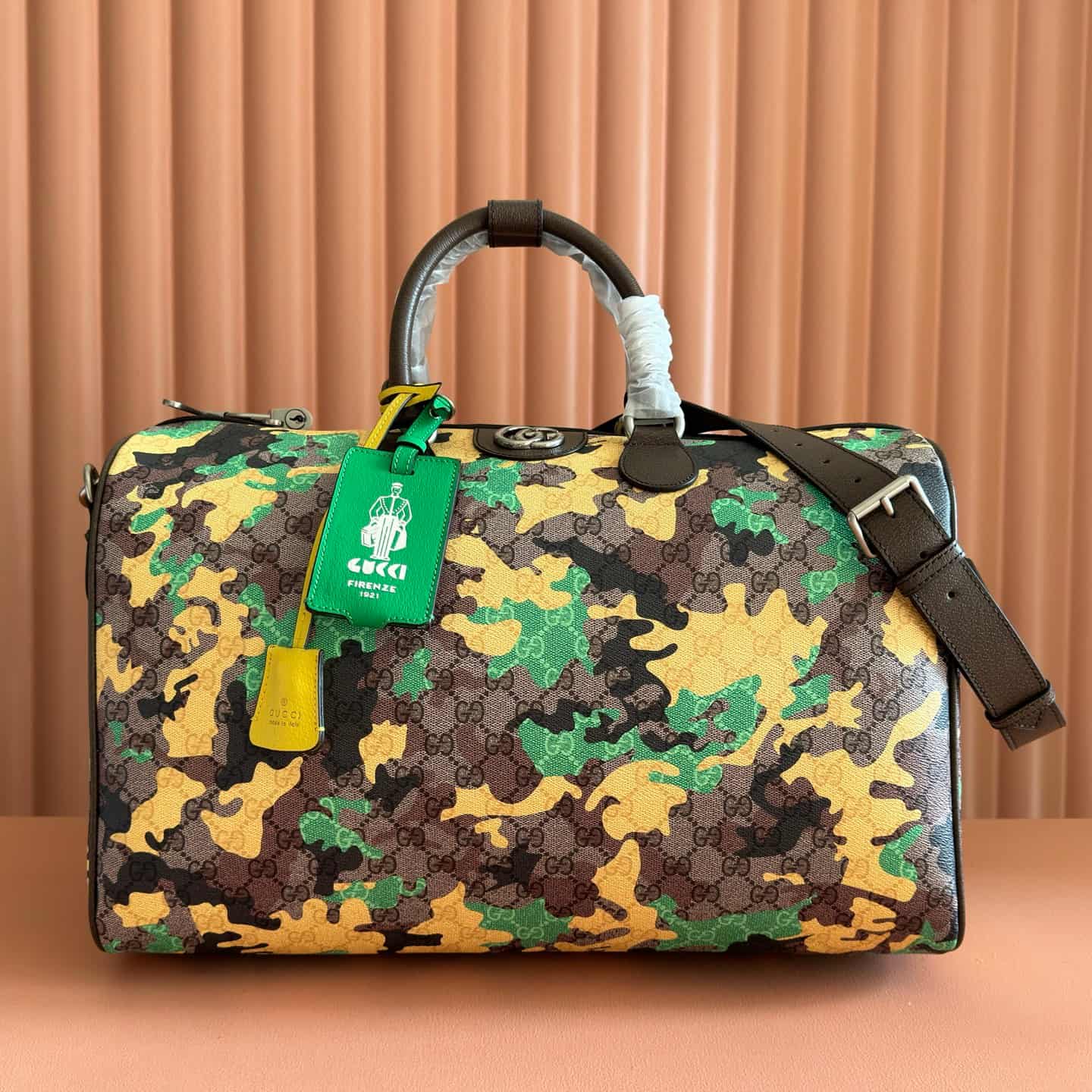 Gucci GG Camouflage Luggage duffle bags 834460 High