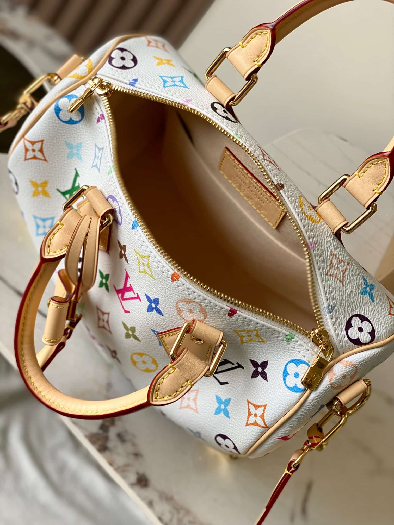 Louis Vuitton x Murakami Speedy Bandoulière 25 Monogram coated canvas M13085 Top