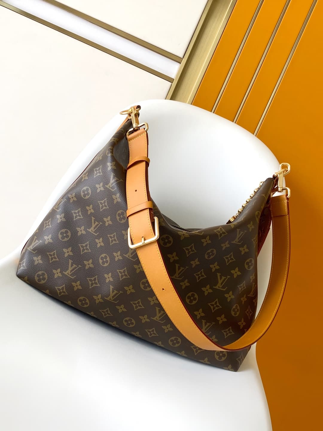 Louis Vuitton Vagabond Hobo Monogram coated canvas M14018 High
