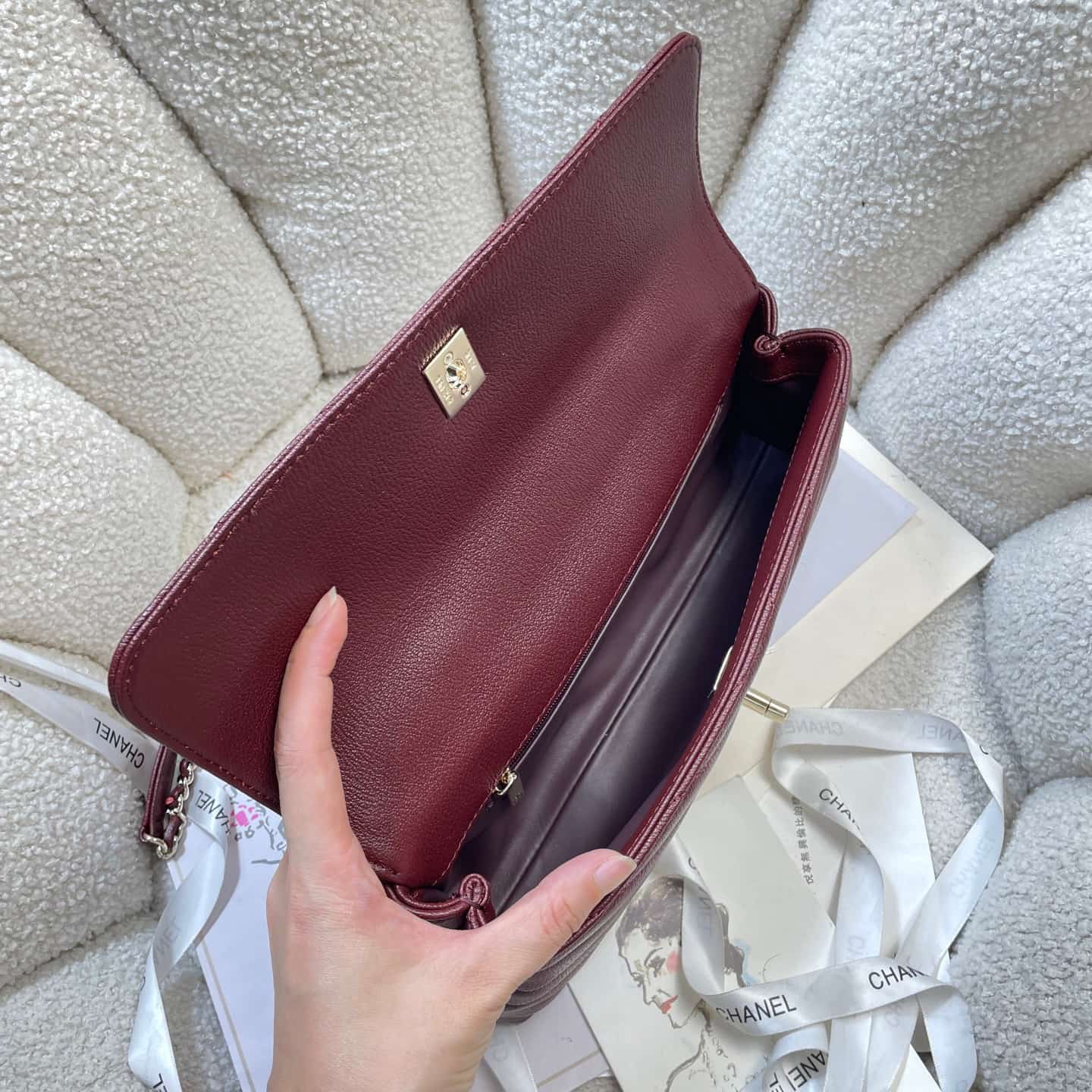 Chanel Maxi Flap Bag with Top Handle Calfskin& Gold-Tone Metal AS6091 Claret A