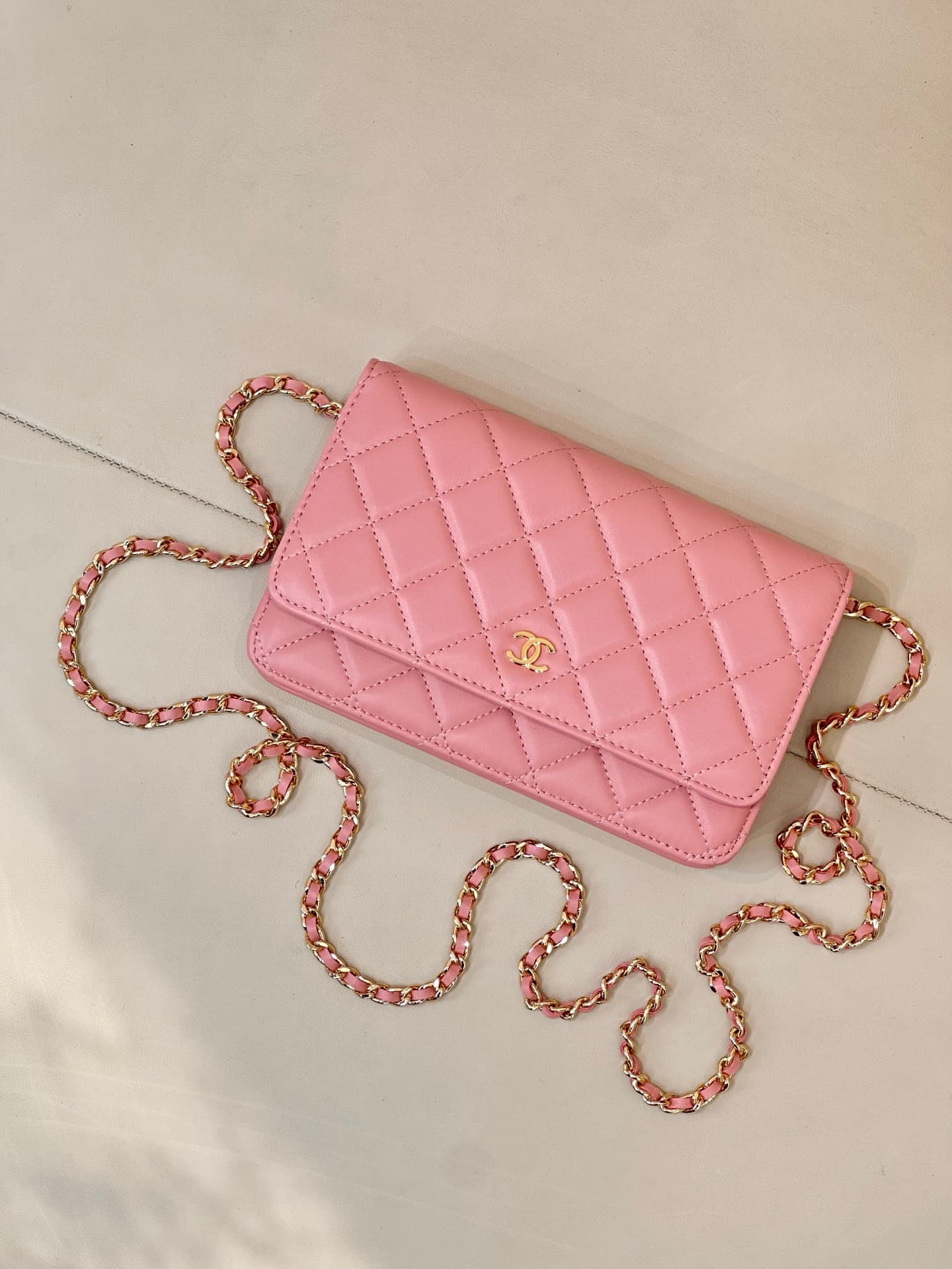 Chanel Wallet on Chain Lambskin& Gold-tone Metal AP0250 Pink TOP