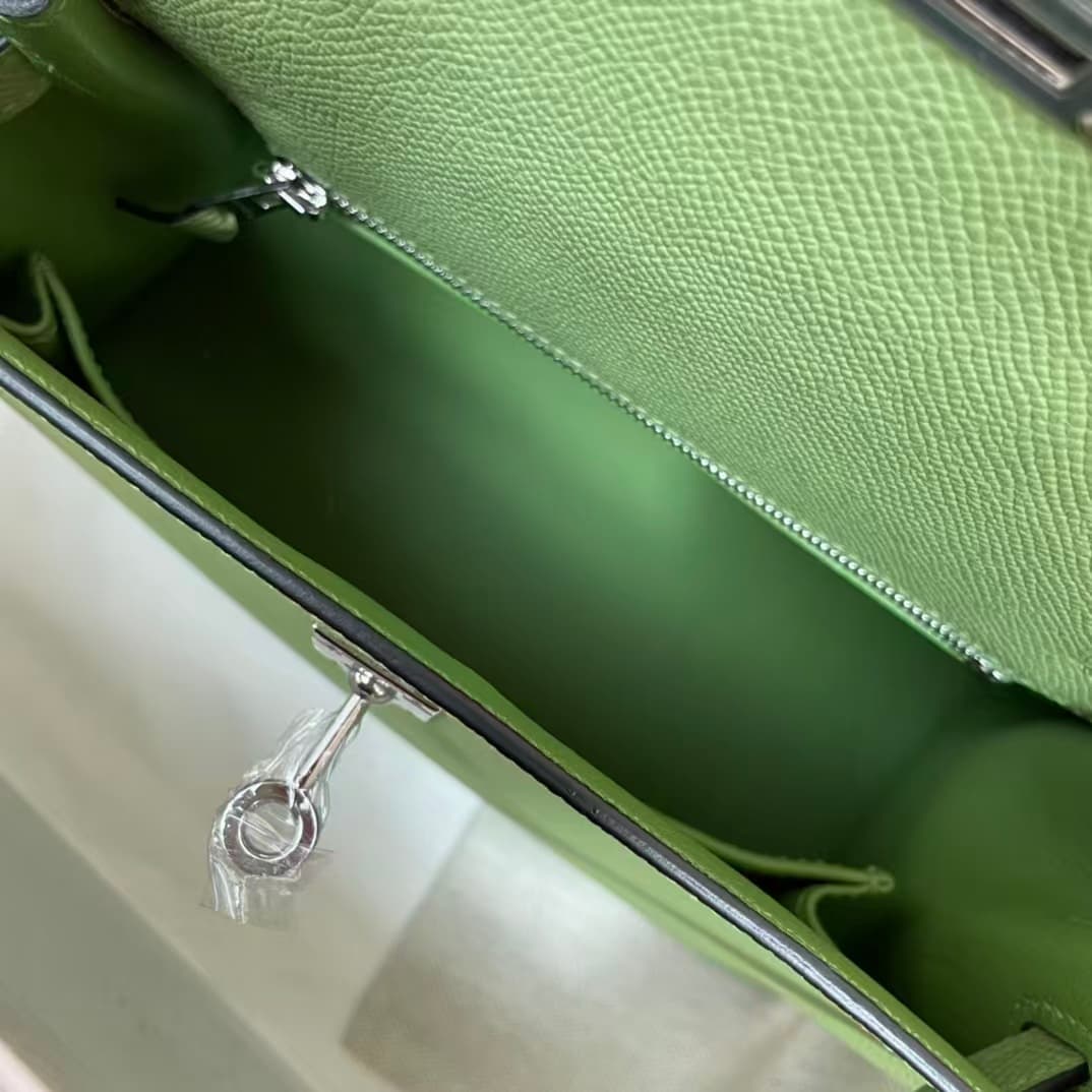 Hermes Kelly 25/28cm Sellier Bag Epsom Leather Silver/Gold Metal In Vert Criquet WAX High