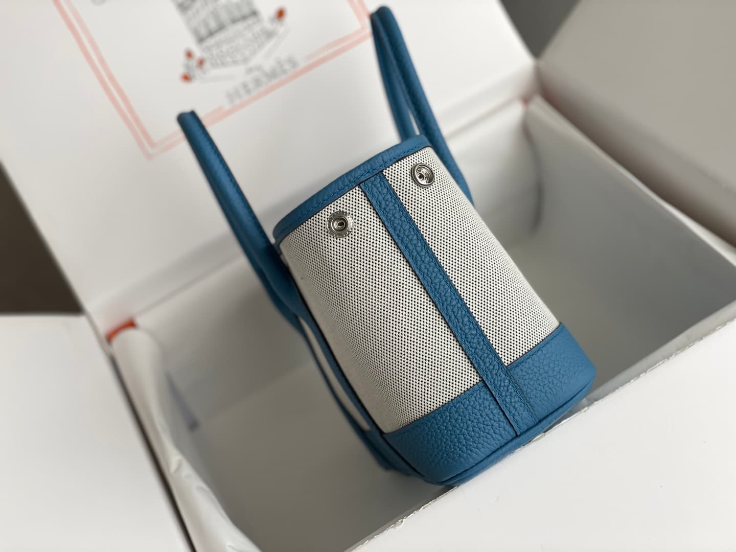 Hermes Garden Party 23 bag in Blue Zanzibar Togo Leather With Canvas WAX High